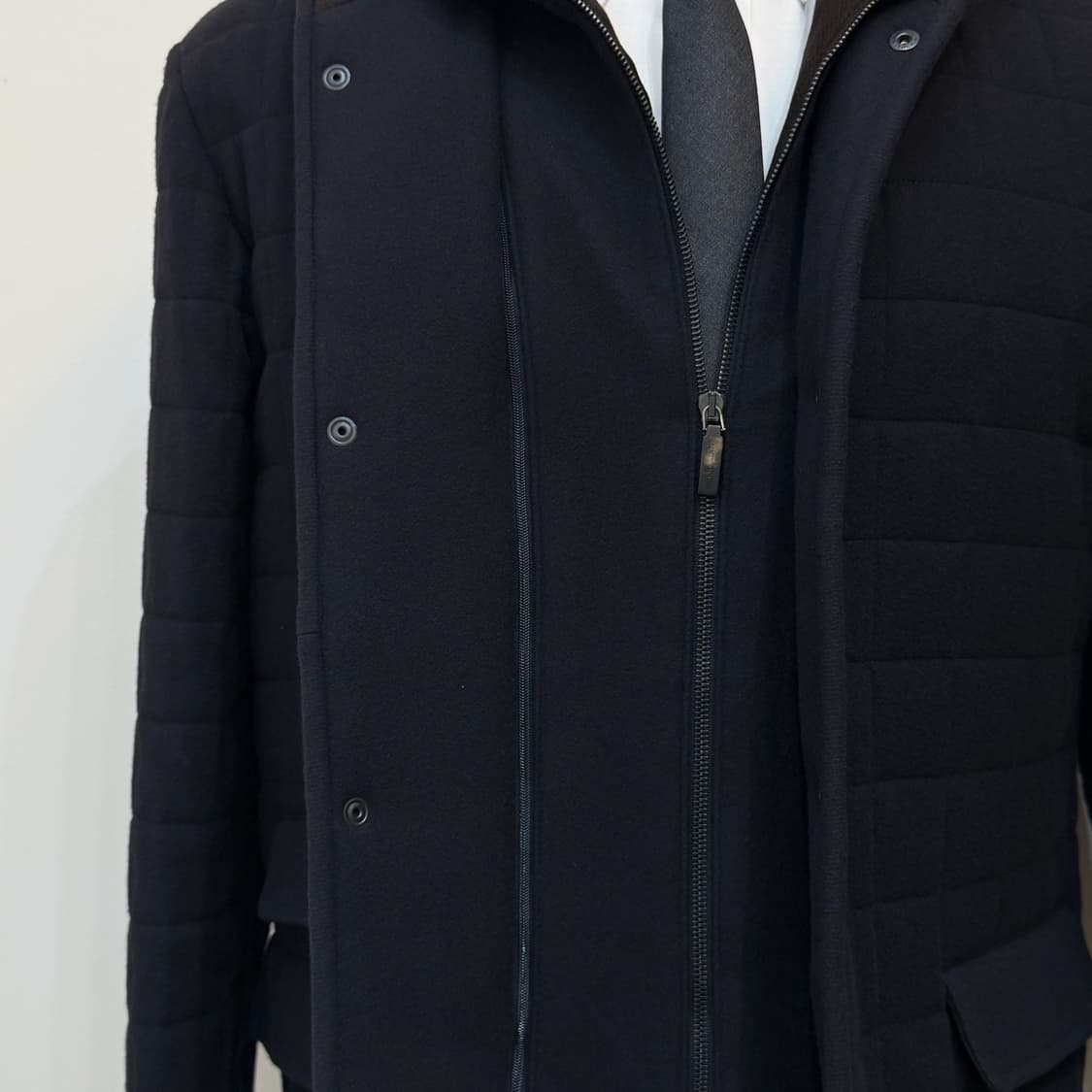 Corneliani ID 울캐시미어 퀼팅 후드 자켓 상품이미지9