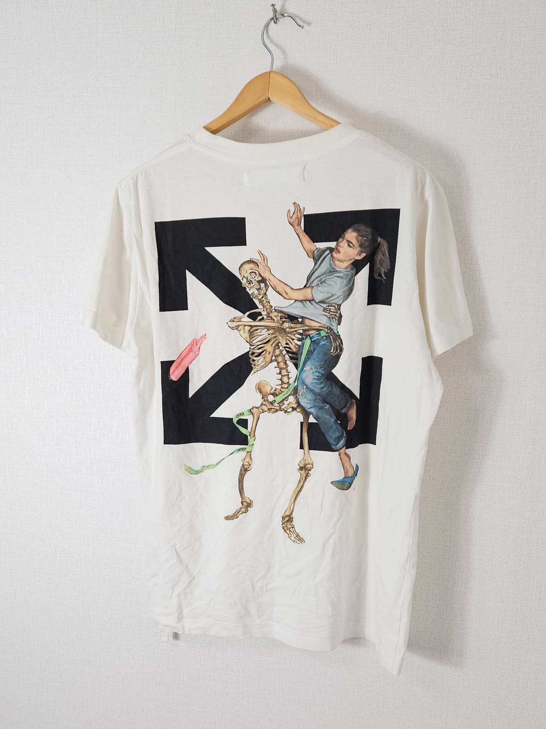 오프화이트 파스칼 스켈레톤 반팔 티셔츠 L (QR정품) 상품이미지1