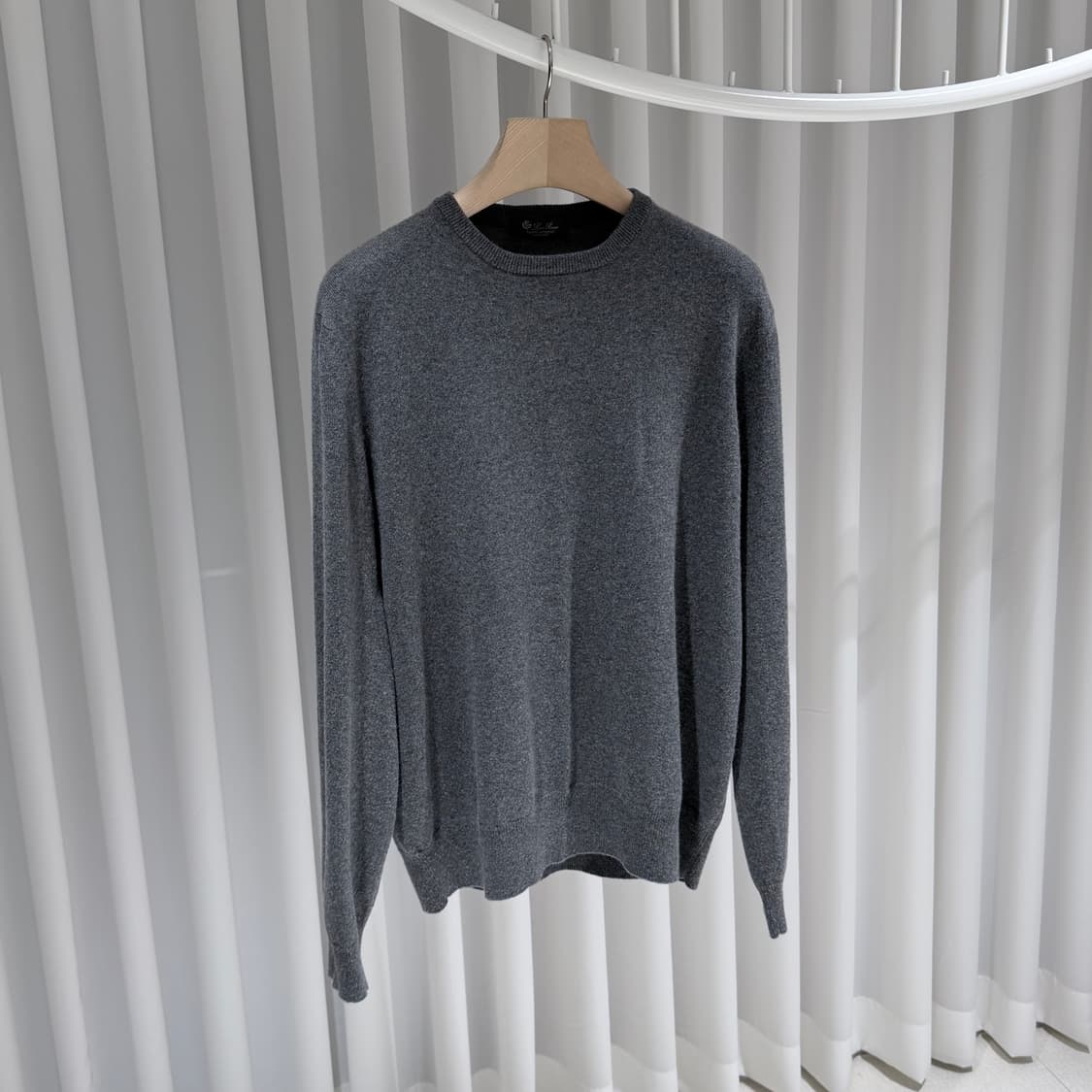 (A+/50) / 로로피아나 베이비 캐시미어 크루넥 니트 그레이 상품이미지3