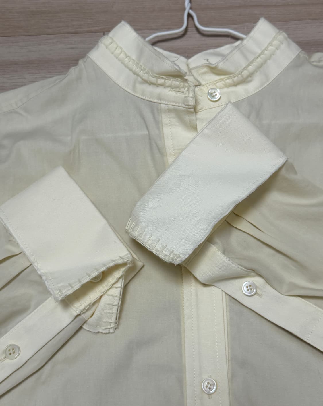 (새상품)렉토 오프화이트 모나코셔츠 상품이미지6