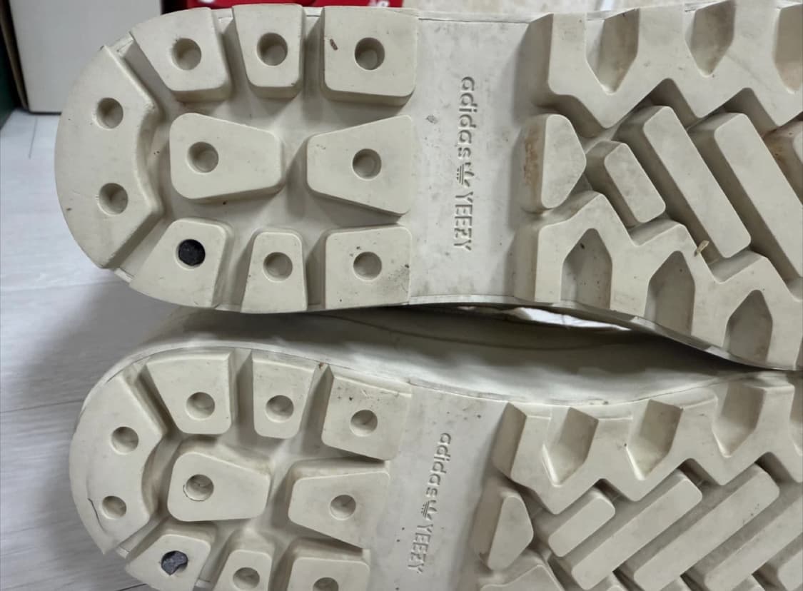 아디다스 이지 950 상품이미지6