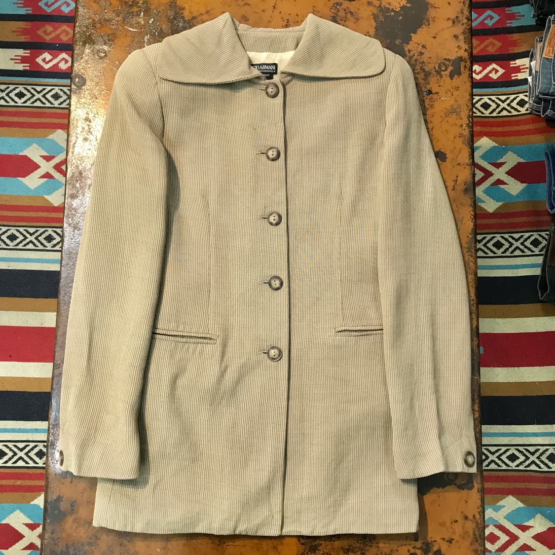 조지오 아르마니 풀버튼 와이드카라 베이지 자켓 여성 44 55 사이즈 상품이미지1