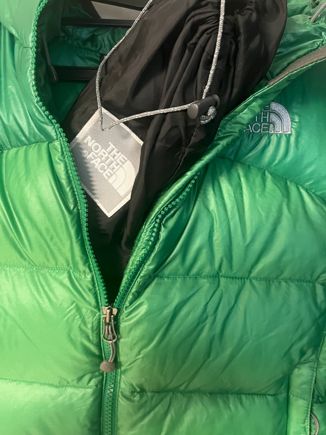 새상품 노스페이스 써밋 아콘 패딩 [M] 상품이미지8