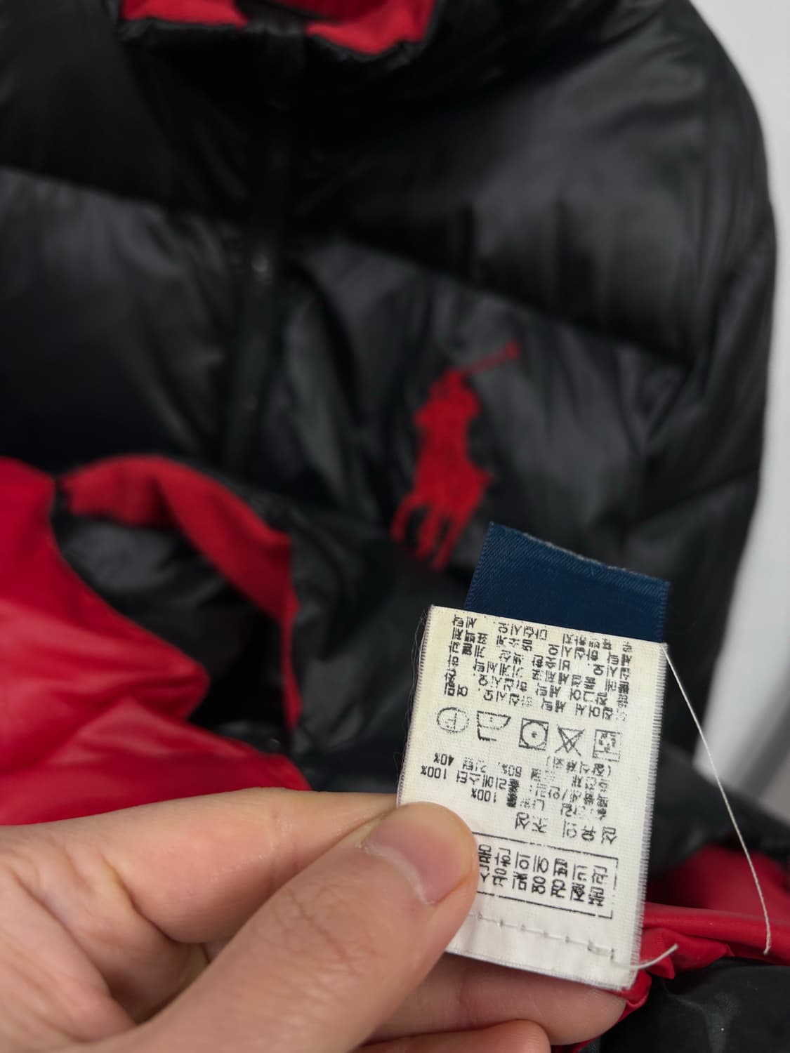  폴로랄프로렌 유광 다운패딩 상품이미지8