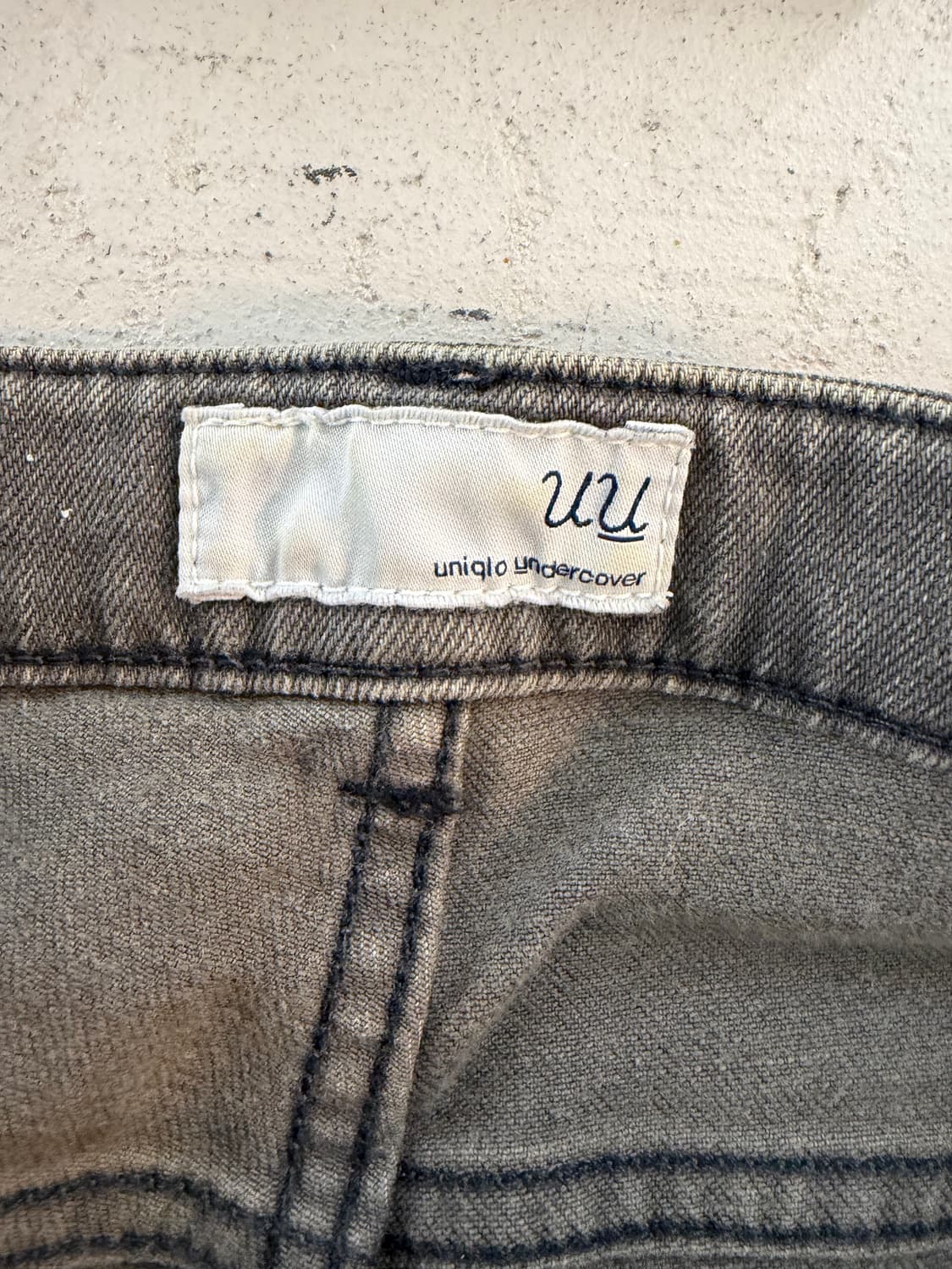 유니클로 언더커버 그레이 지퍼 스키니진 26 상품이미지3