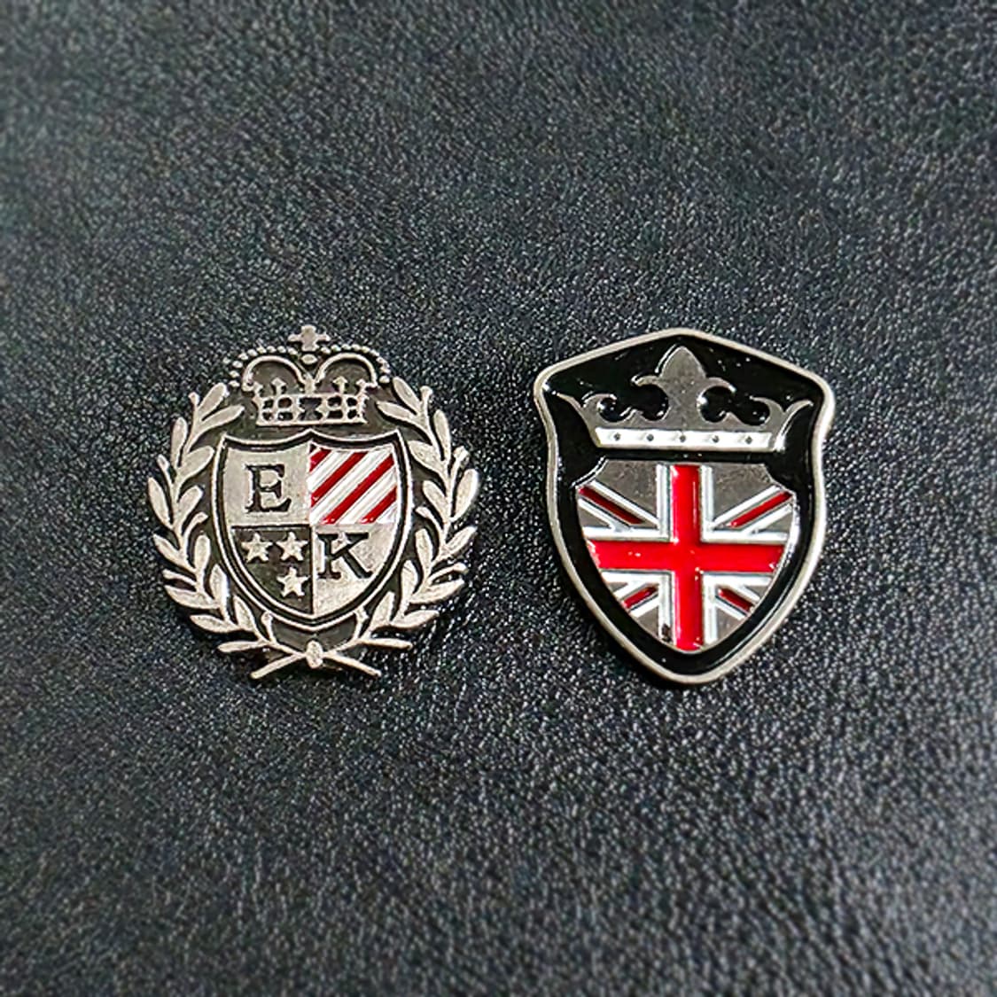 Nobilis 브로치 남자 여자 엔틱 빈티지 귀족 왕관 월계수 방패 상품이미지1