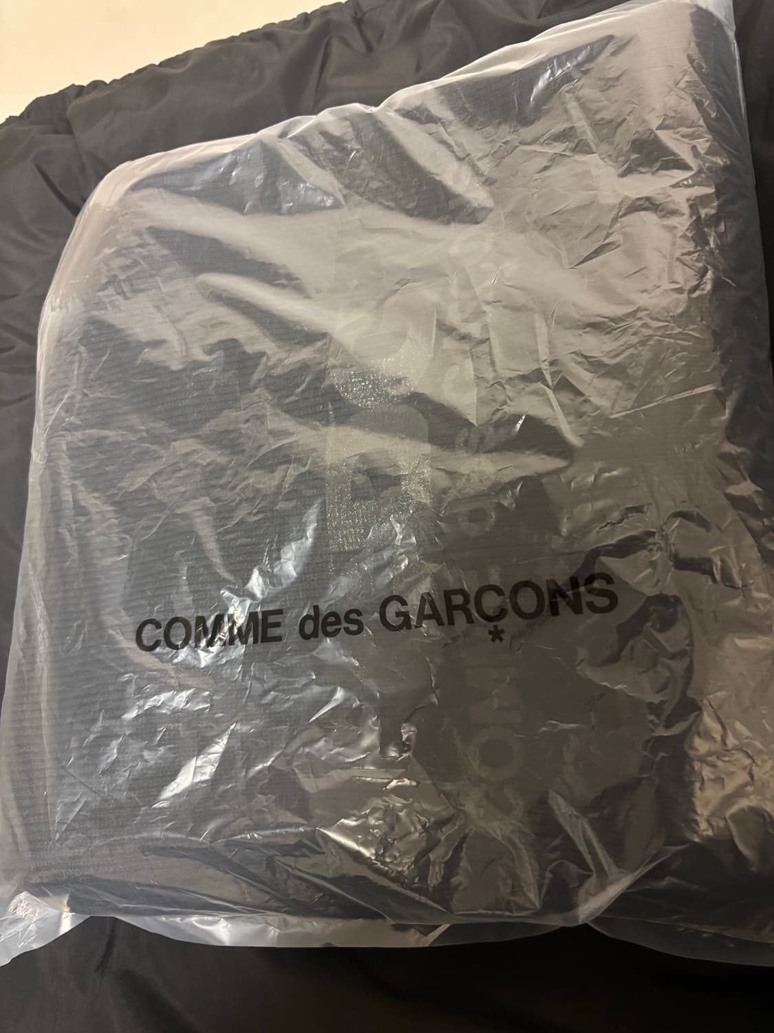 [새제품] CDG 라운드넥 니트 스쿨 풀오버 블랙 상품이미지3