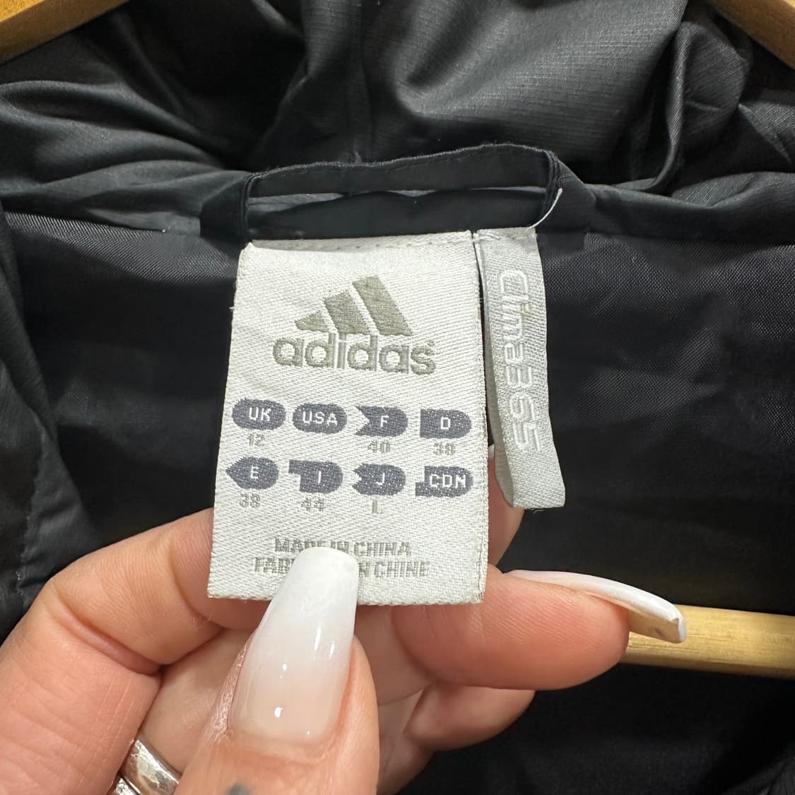 아디다스 블렉 푸퍼 다운 숏패딩M 상품이미지2