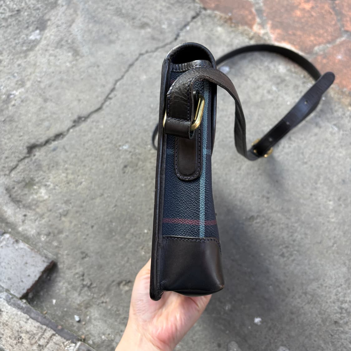 Burberry 버버리 체크 크로스백 가방 상품이미지6