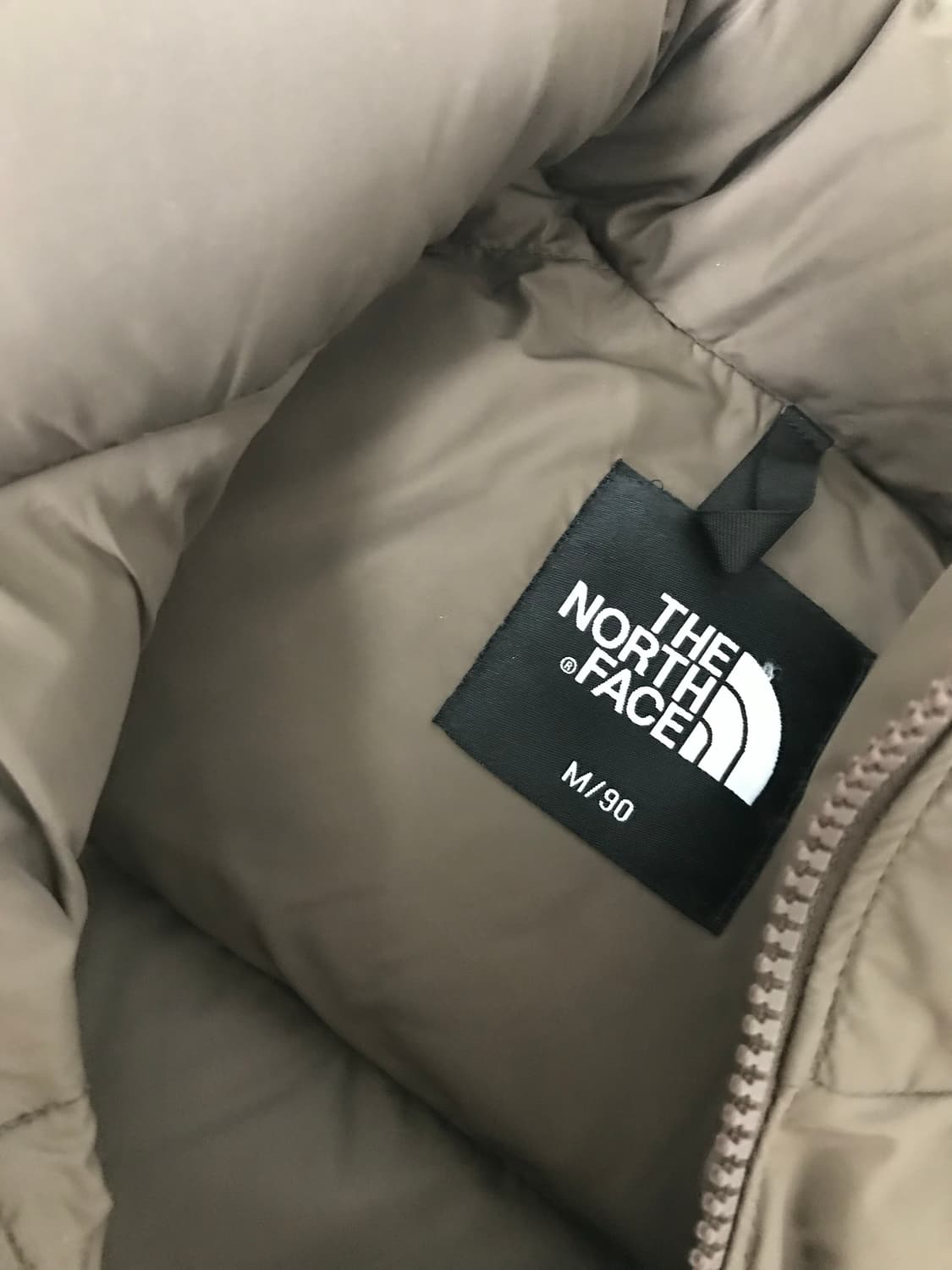 노스페이스 눕시 M/90 브라운 패딩 상품이미지2