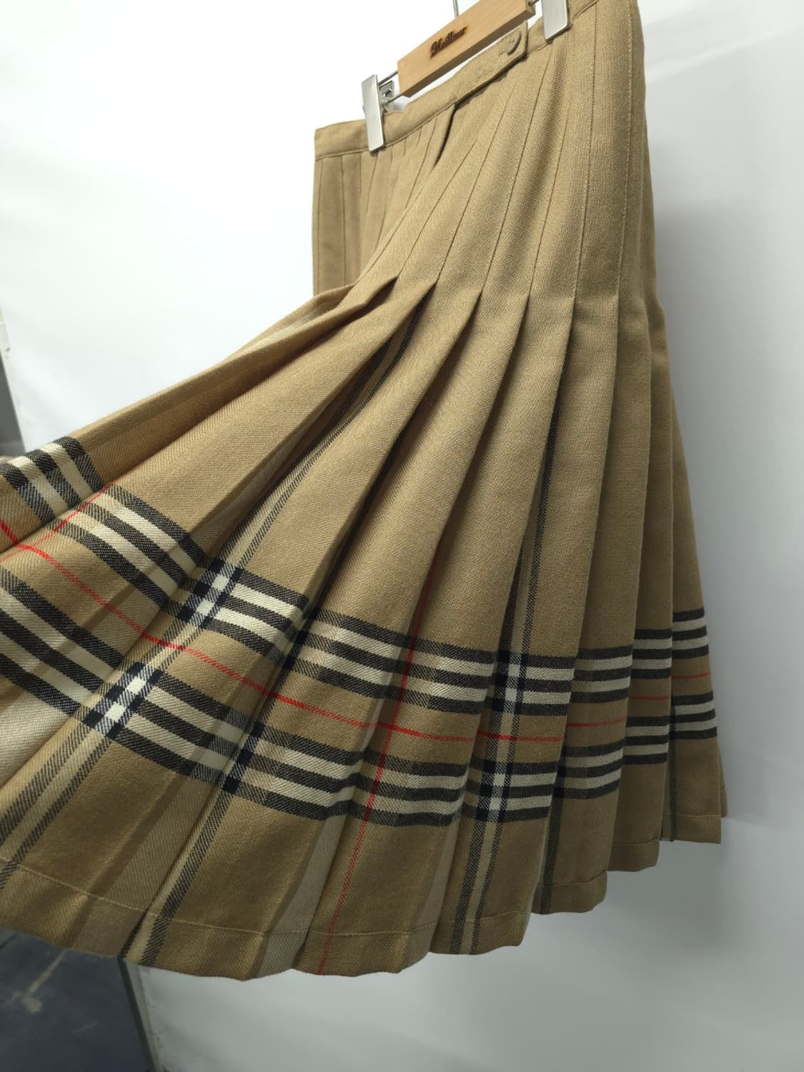 [영국 빈티지] 버버리 노바체크 포인트 울 플리츠 스커트 상품이미지10