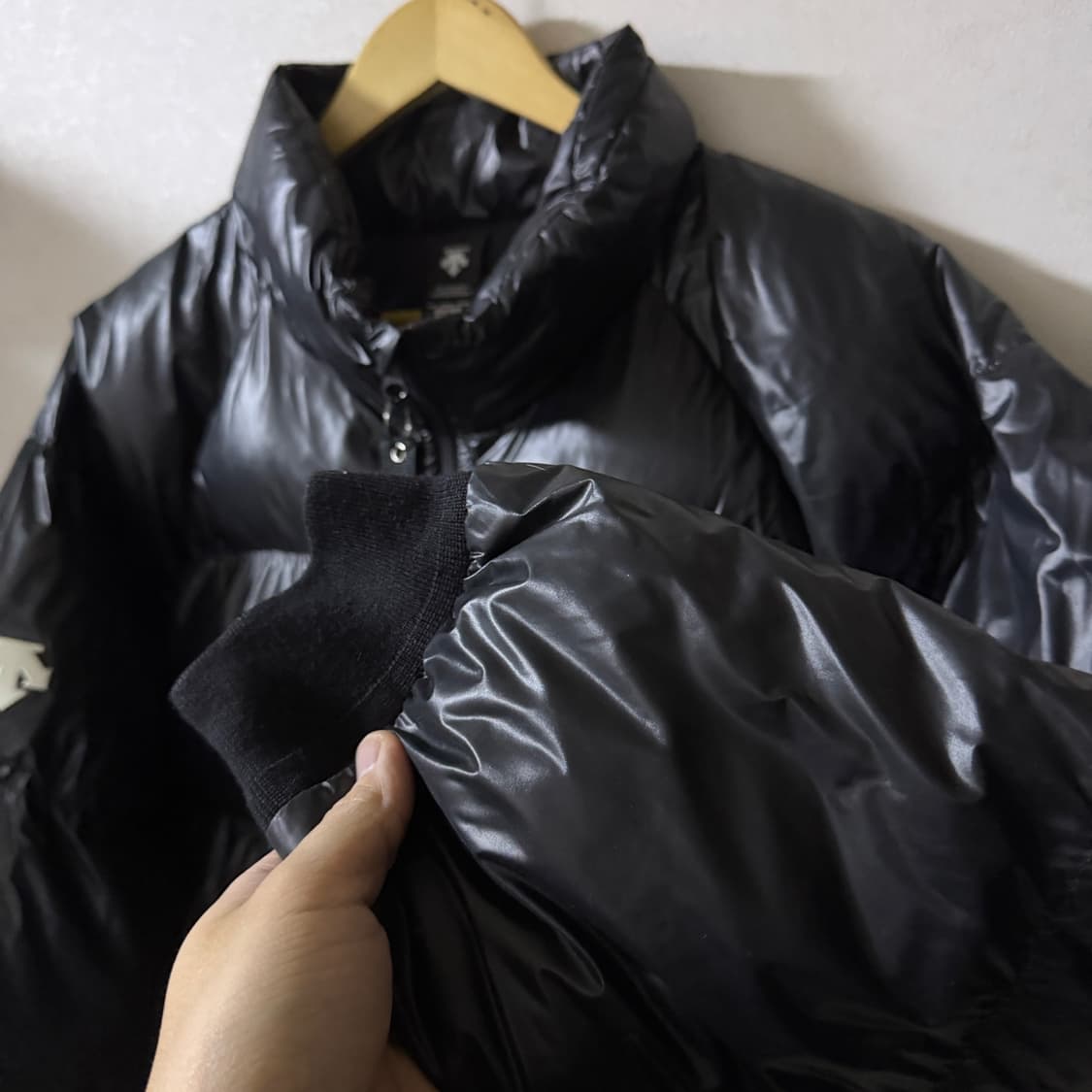 데상트 아노락 패딩 점퍼 (남성 100정도) 상품이미지3