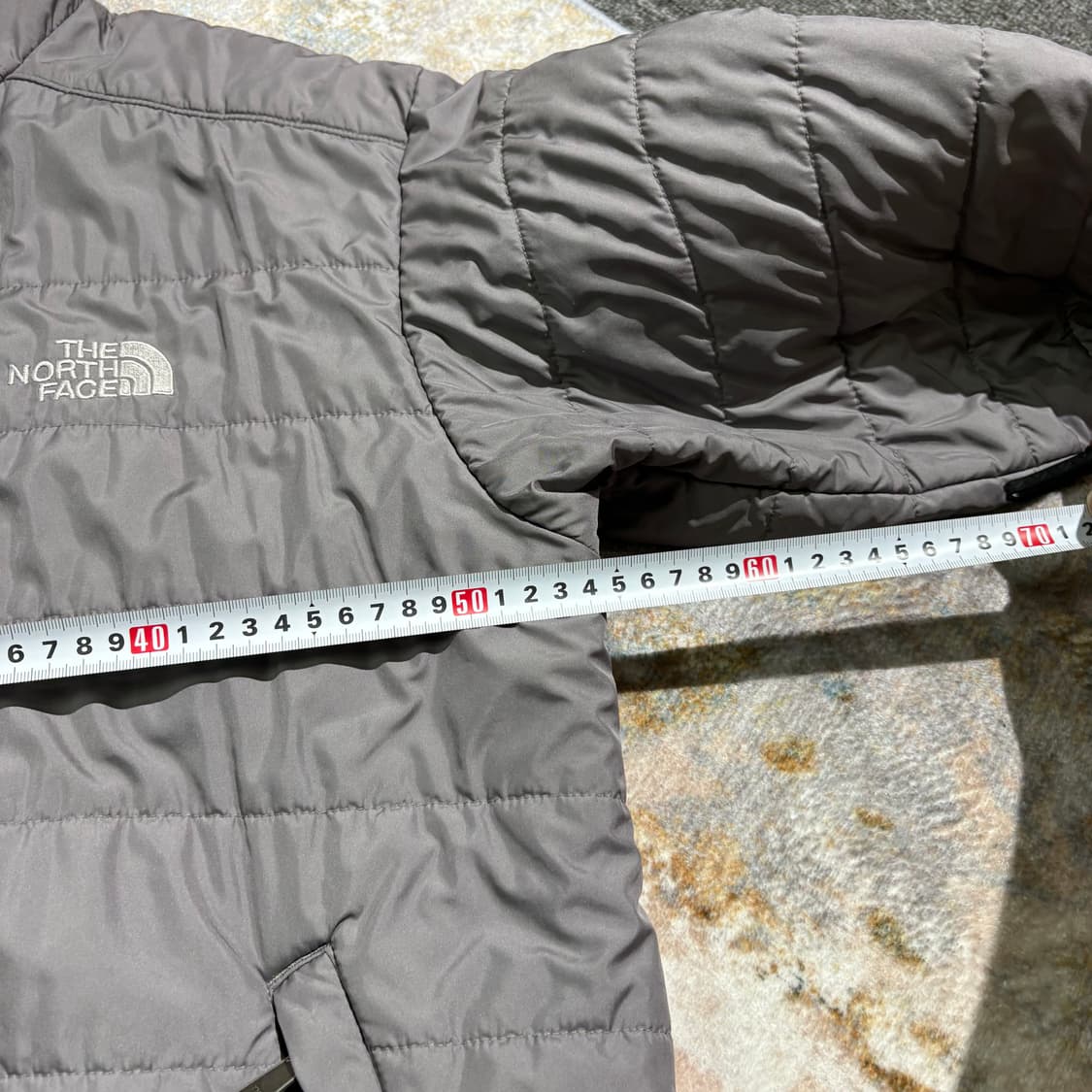 노스페이스빈티지 그레이 경량패딩 상품이미지6
