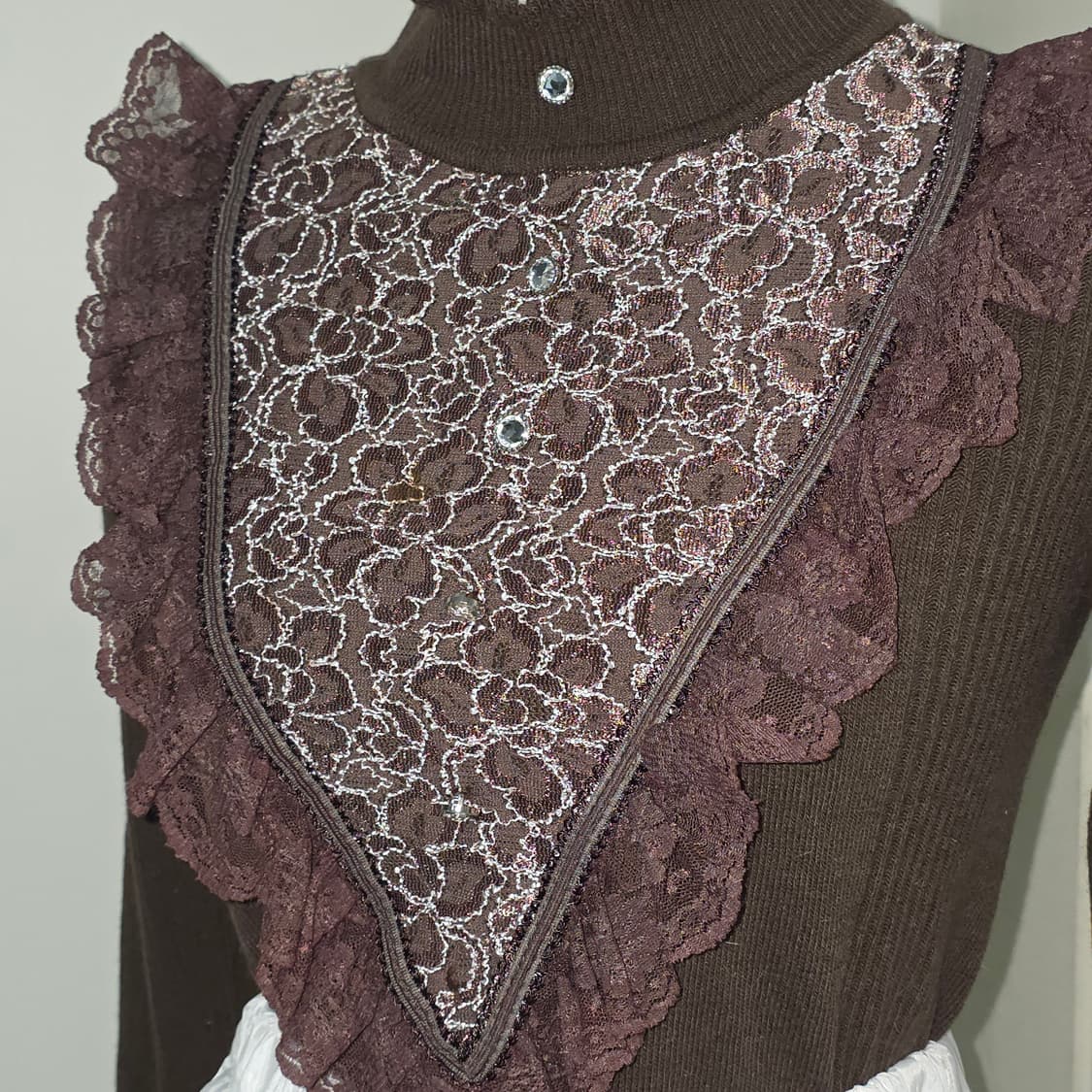 일본빈티지 로판 브라운 라떼갸루 로맨틱 레이스프릴 니트블라우스 상품이미지2