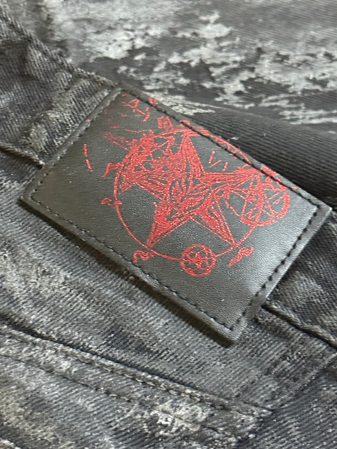 에모스탠스클럽 펜타그램 코팅 배기 플레어진 1 상품이미지6