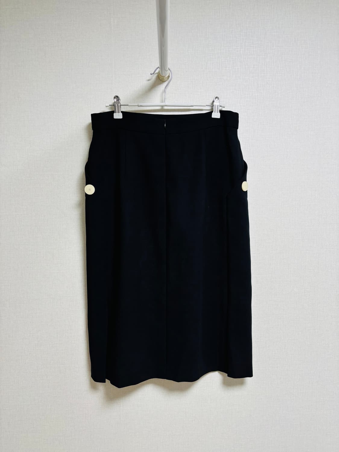 SCADA 에스카다 버튼 포인트 블랙 스커트 상품이미지2