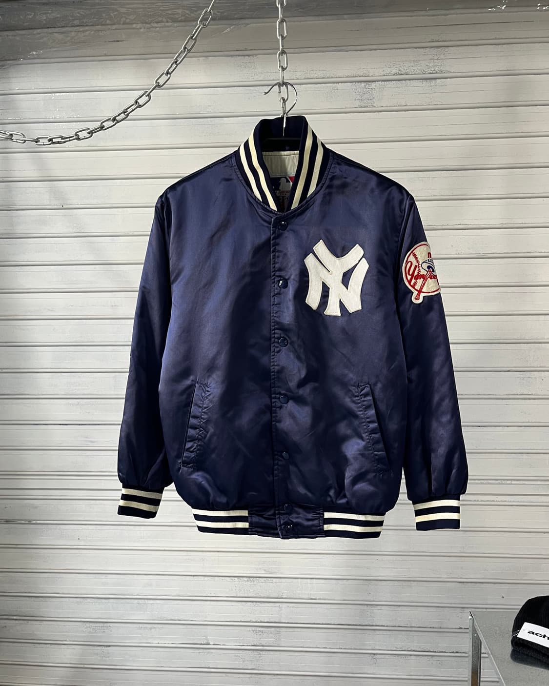 90s New York Yankees stadium jacket 상품이미지4
