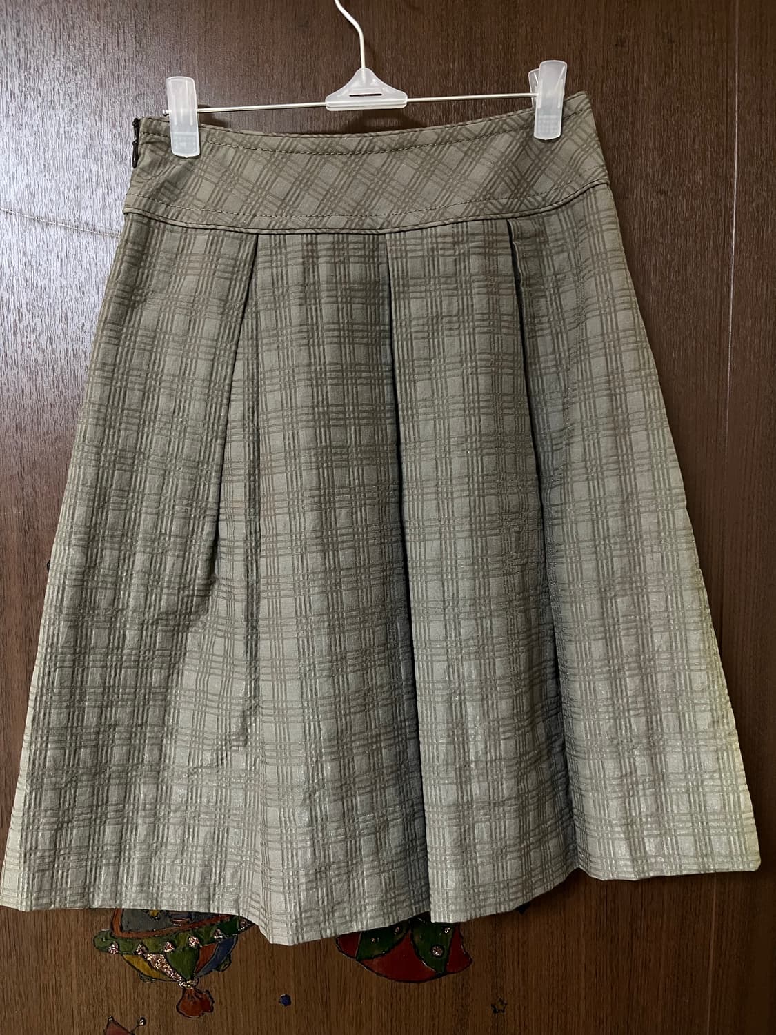 [버버리] 블랙라벨 체크 스커트 - 카키 상품이미지2