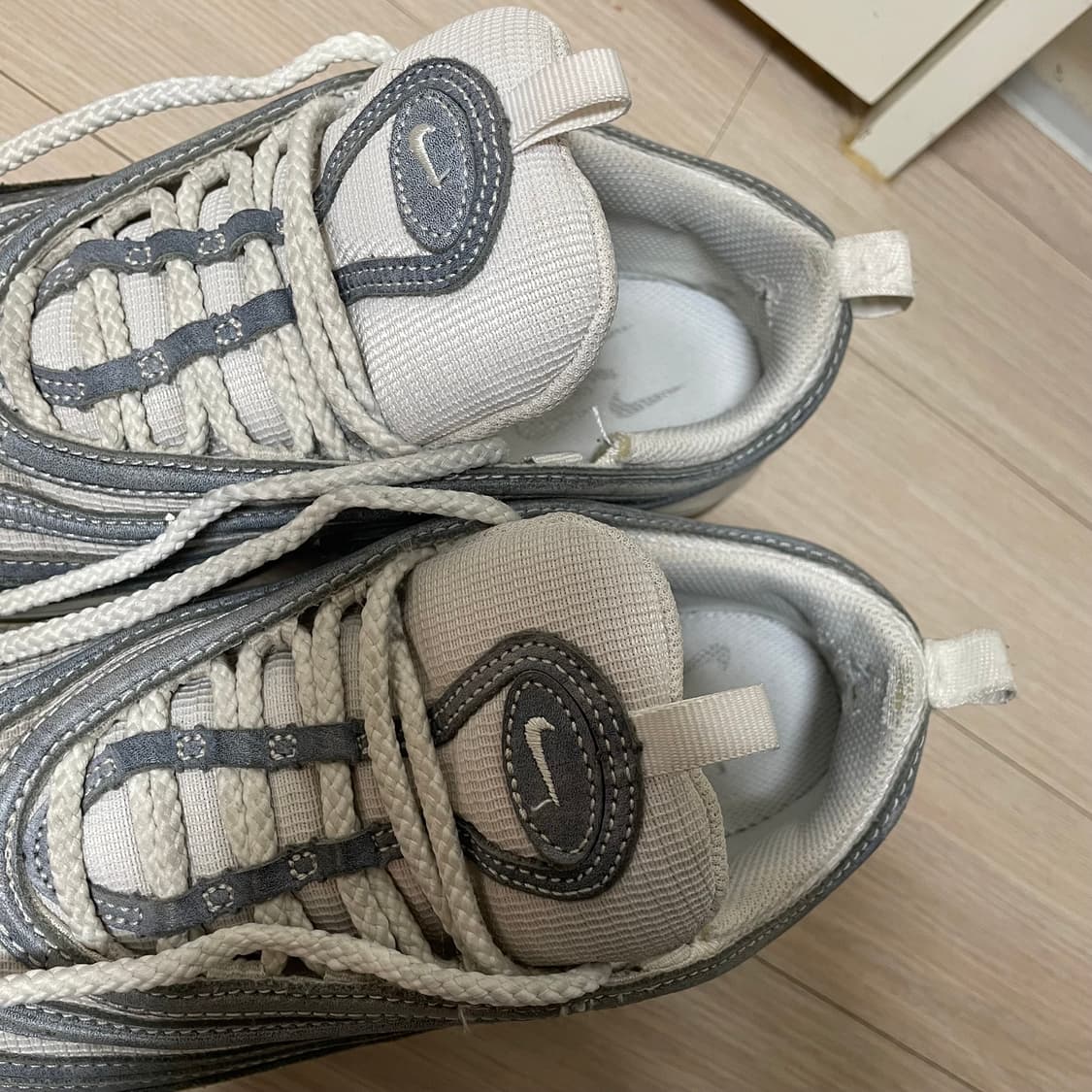 꼼데 나이키 에어맥스97 240 us5.5 상품이미지6