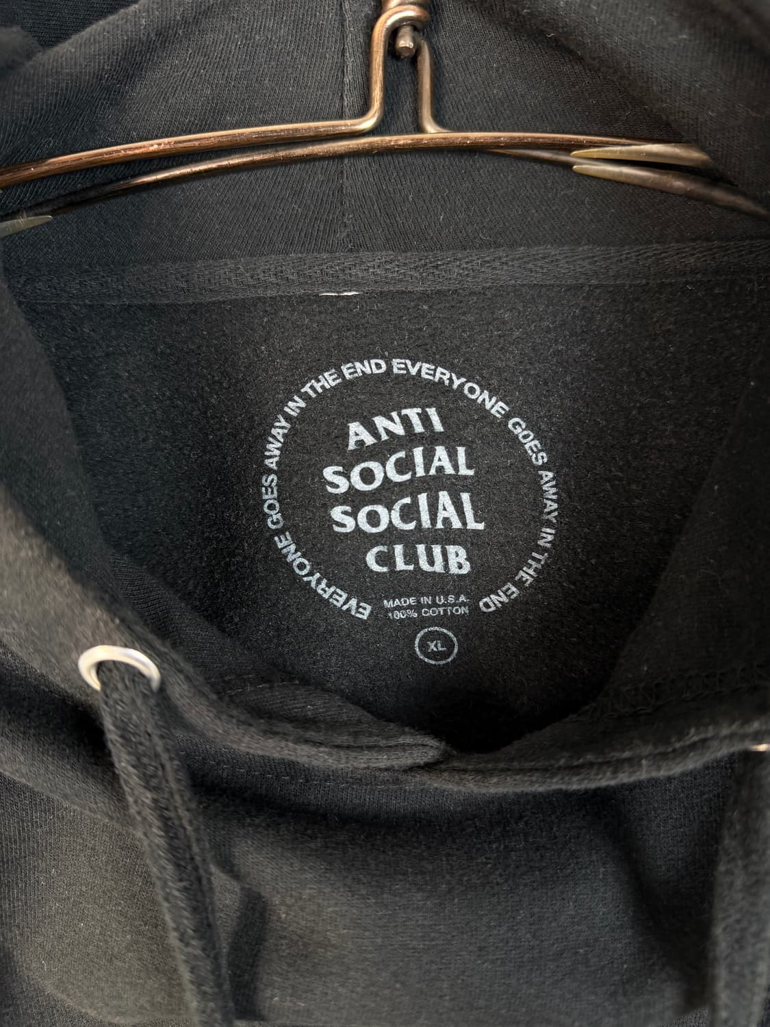 안티소셜클럽 X 프라그먼트 후드티 상품이미지4