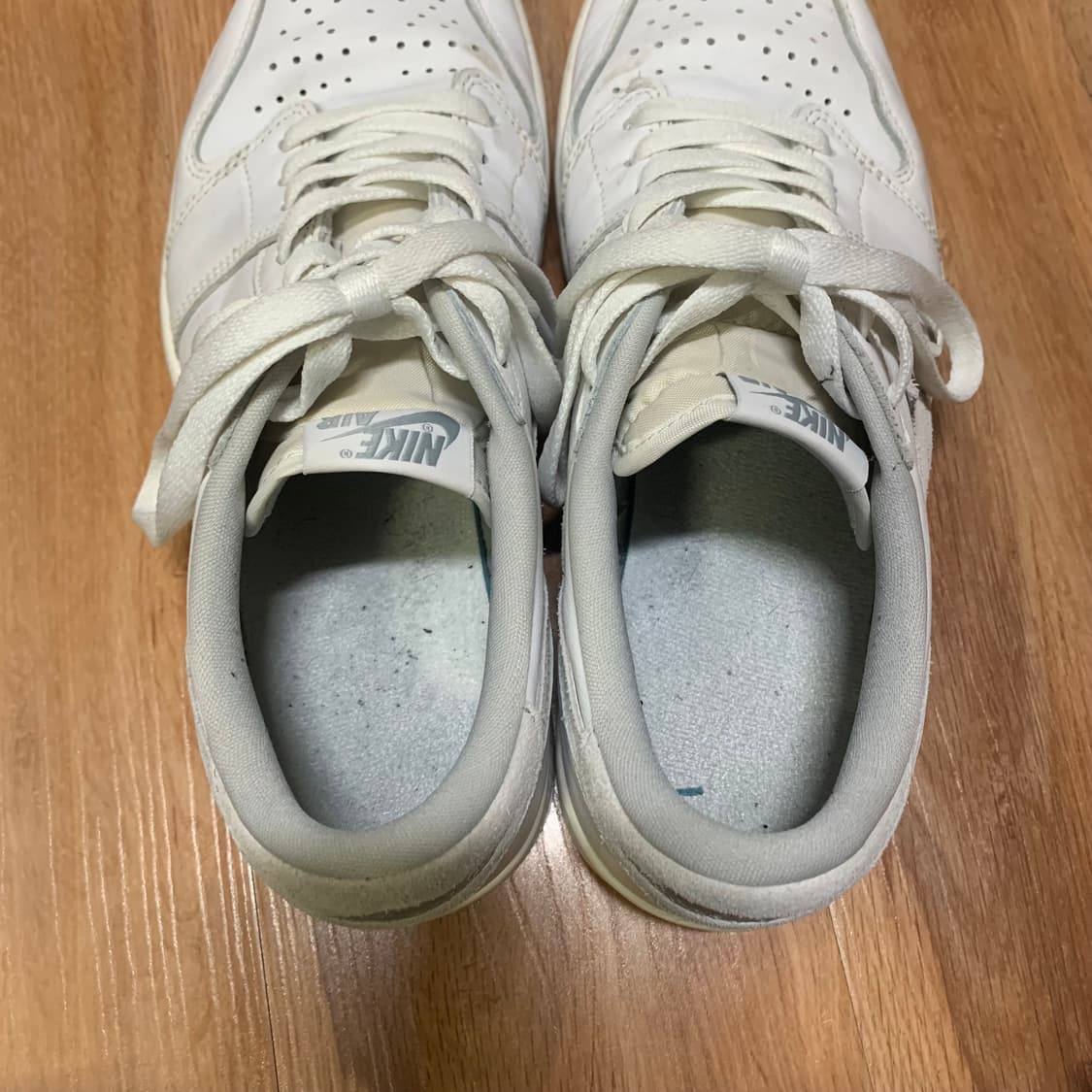 나이키 에어 조던 1 og 로우 뉴트럴그레이 275mm 상품이미지3