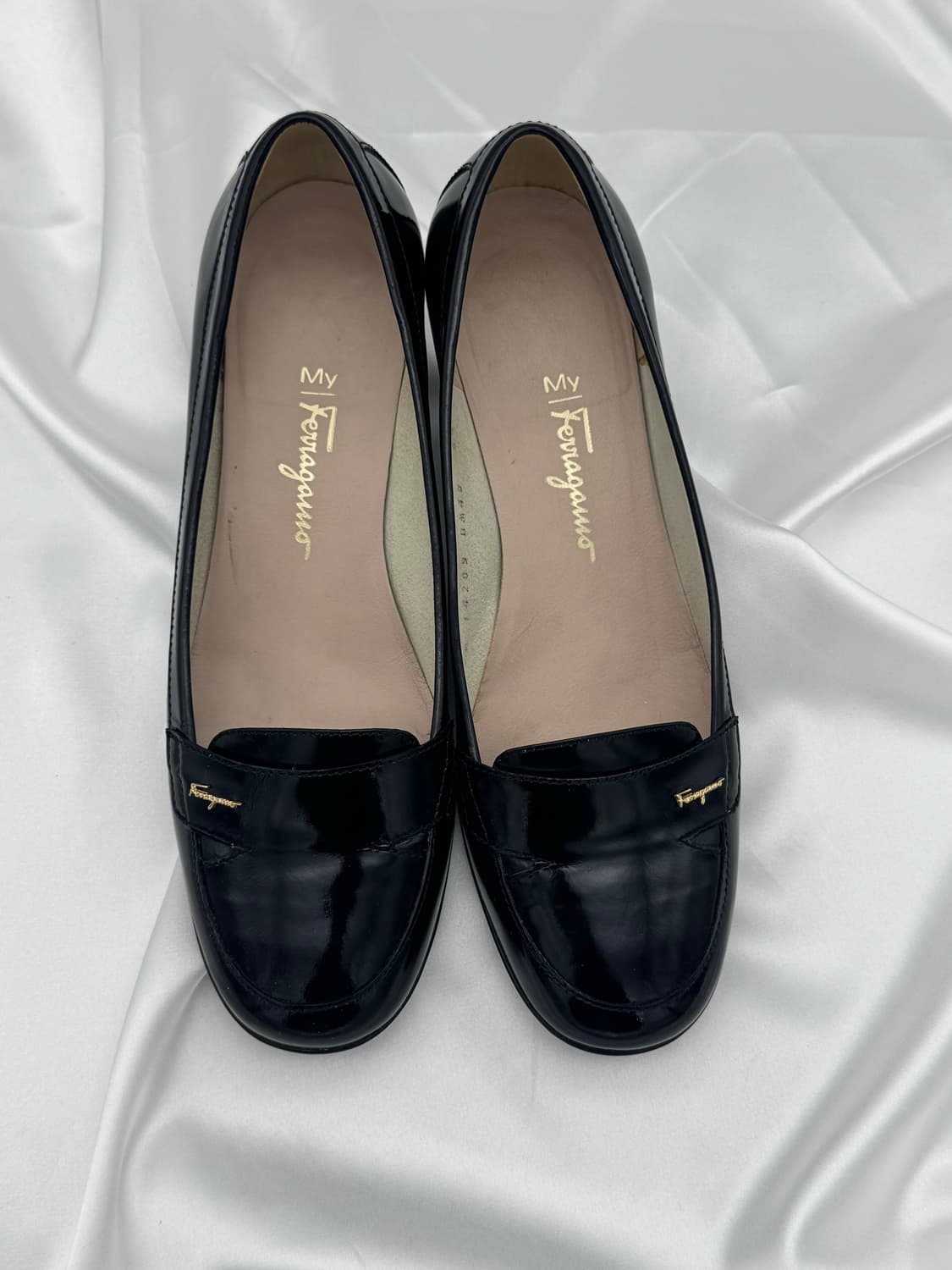 페라가모 에나멜 구두 상품이미지3