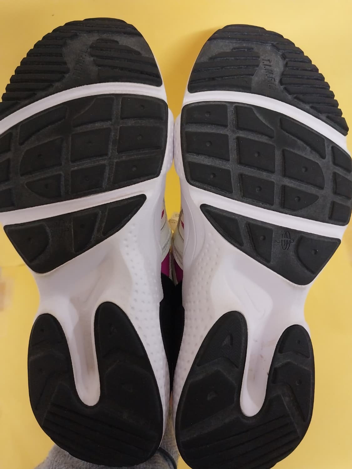 남성 나이키 허라취 엣지 EDGE TXT QS 마젠타 운동화 (270) 상품이미지8