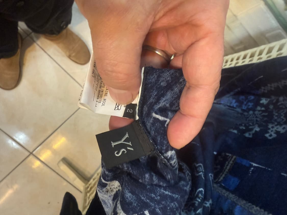 2/66-77 정품 요지야마모토 가디건 팝니다 상품이미지2