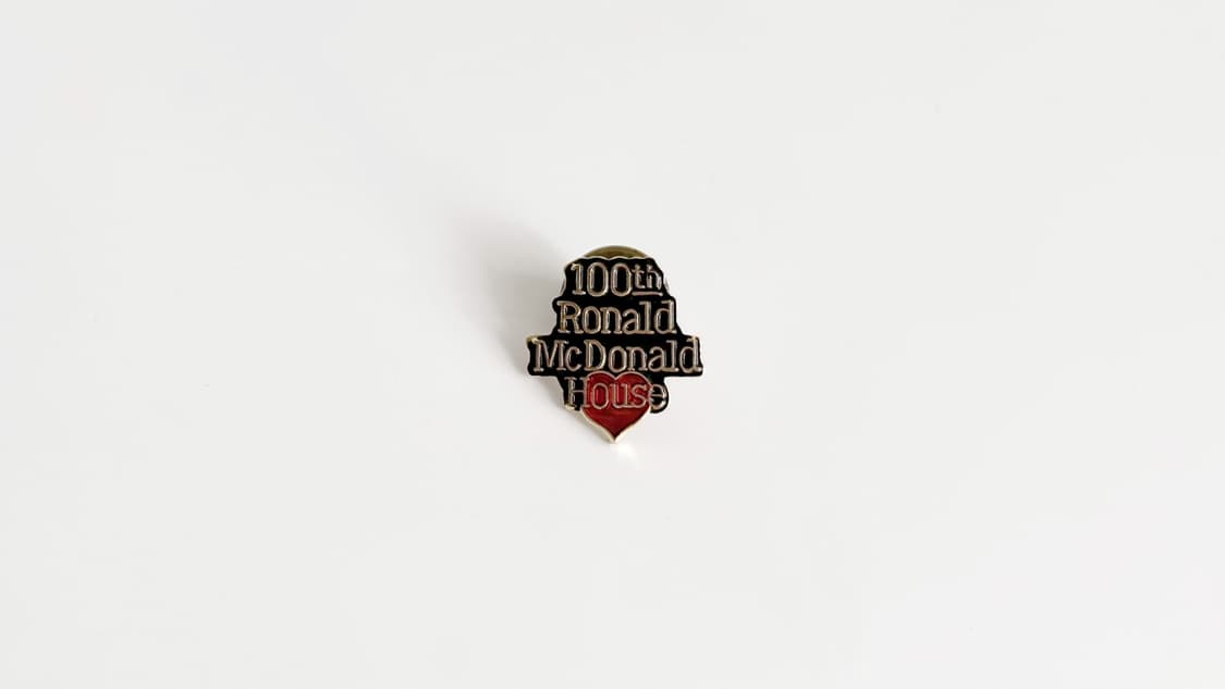 맥도날드 빈티지 크루 핀뱃지 라펠핀 ‘100th Ronald House’ 상품이미지4