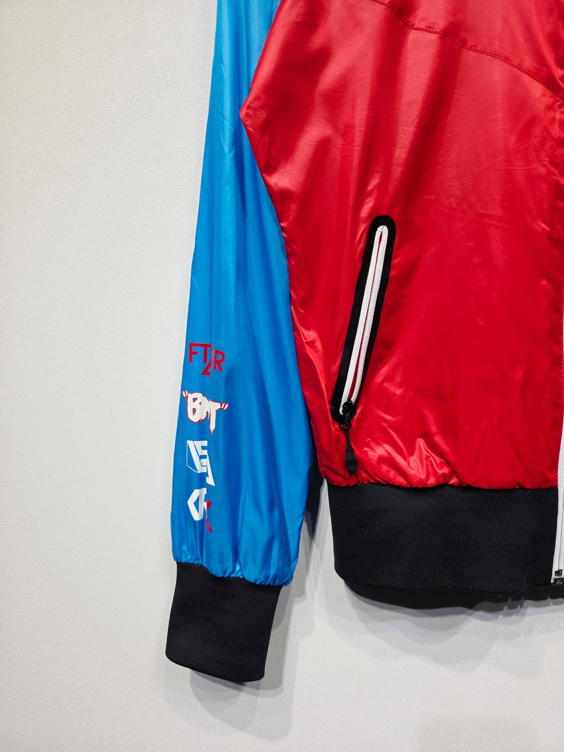 NIKE 나이키 스포츠웨어 그래픽 윈드러너 자켓 상품이미지4