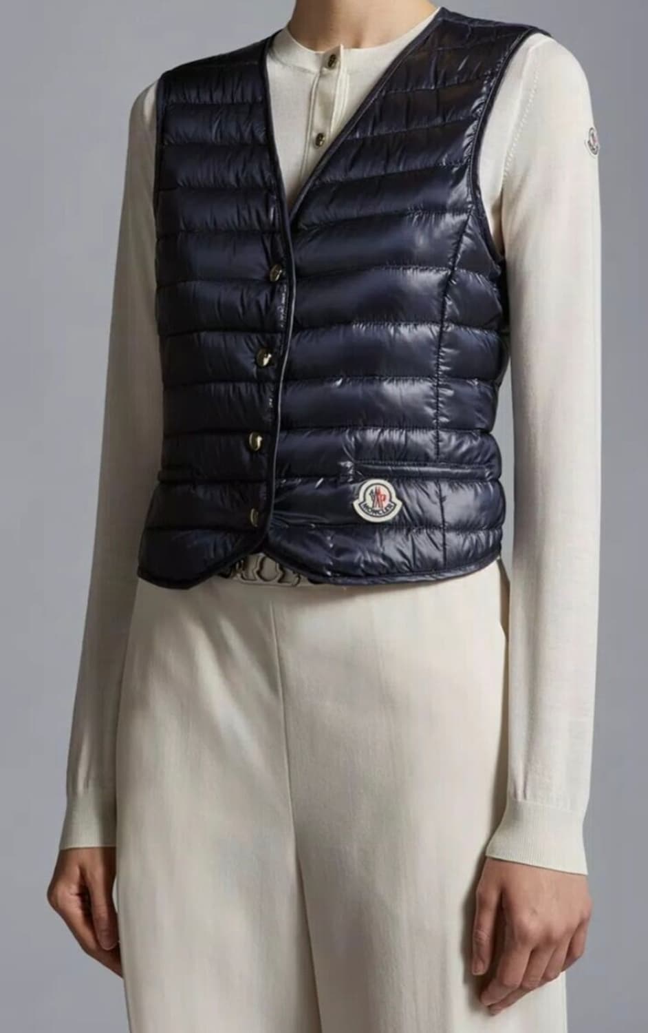 몽클레어 여성 조끼 패딩 네이비 사이즈 42 (최상급) 상품이미지10