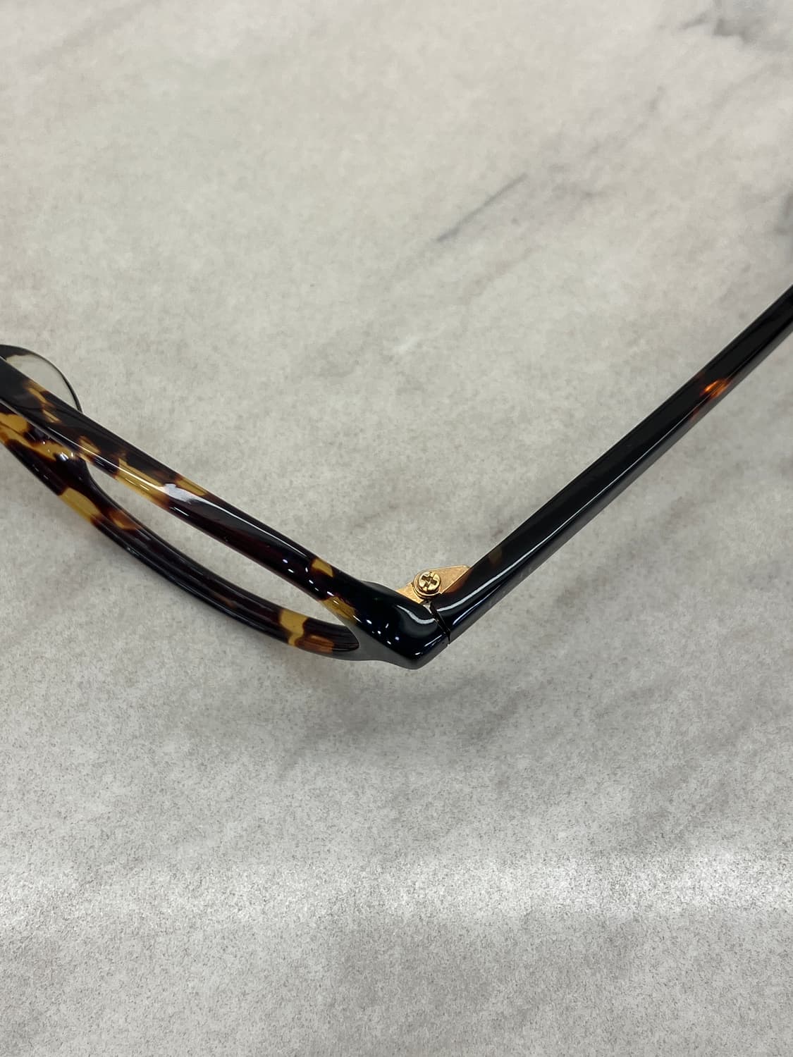 토스티 Tosti 레오파드 오벌 뿔테 안경 상품이미지2