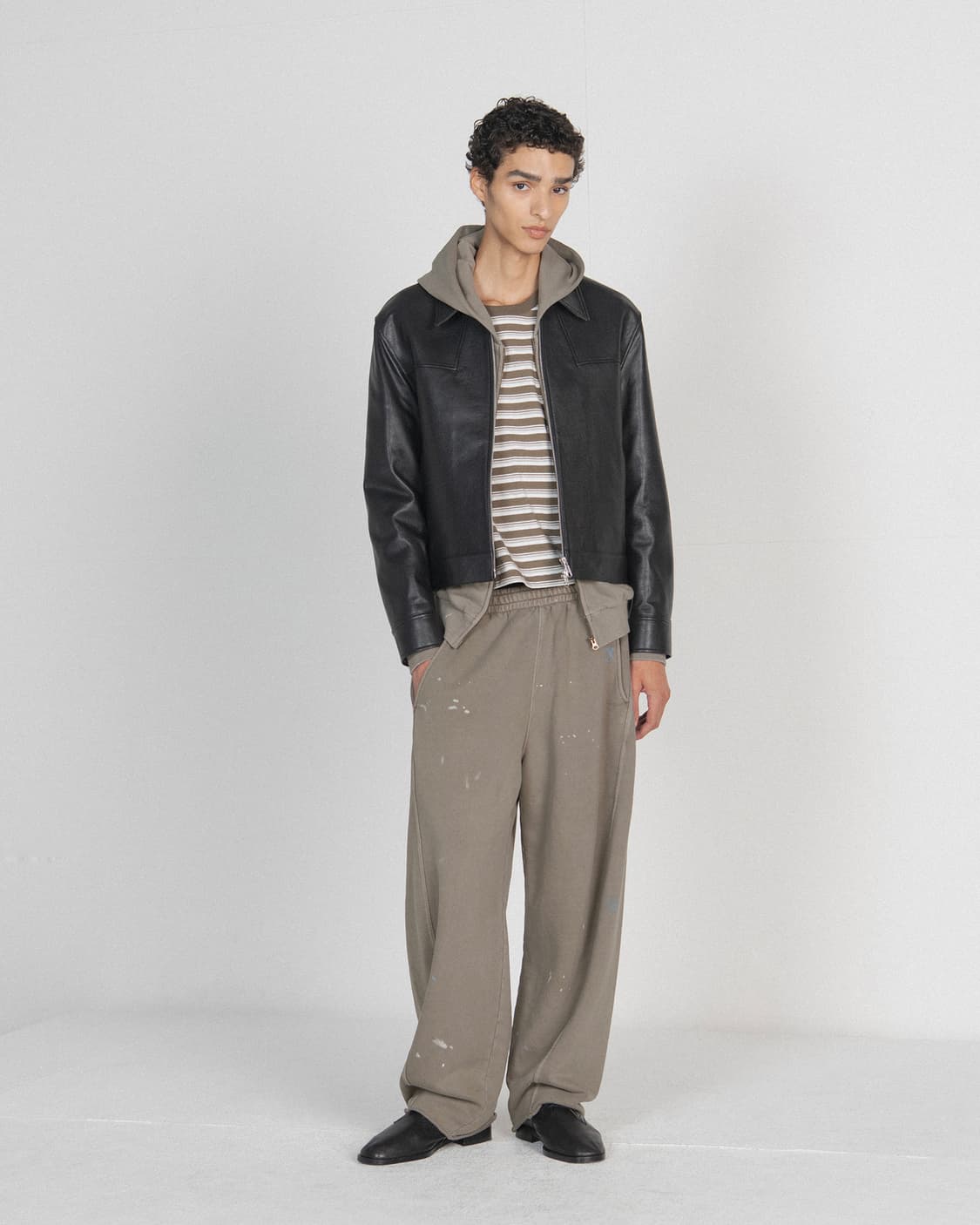 브라운야드 25FW 레더 블루죵 상품이미지4