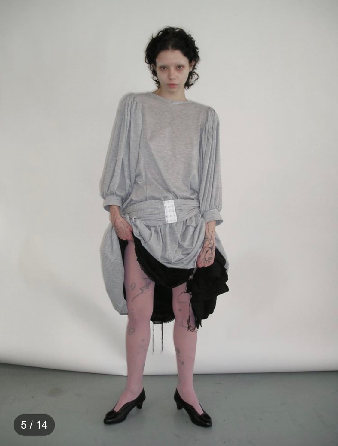 에옹쓰 누아르보 드레스 Art Nouveau Dress - gray 상품이미지2