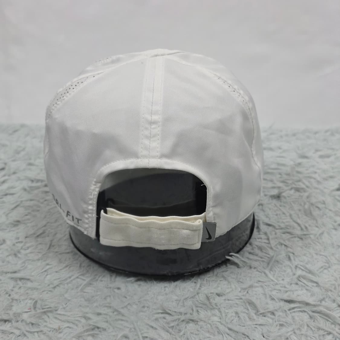 나이키 훼더라이트 드라이핏 러닝 모자 상품이미지4