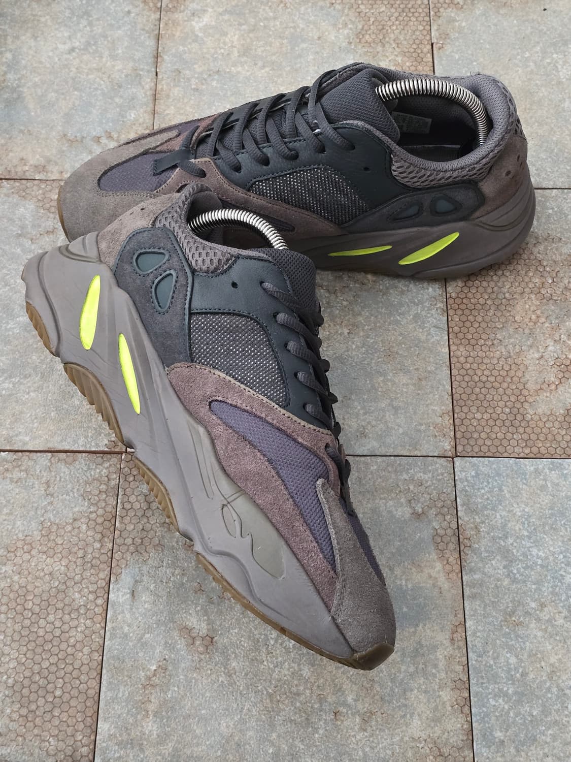 (275)아디다스 이지부스트 700 모브 상품이미지4