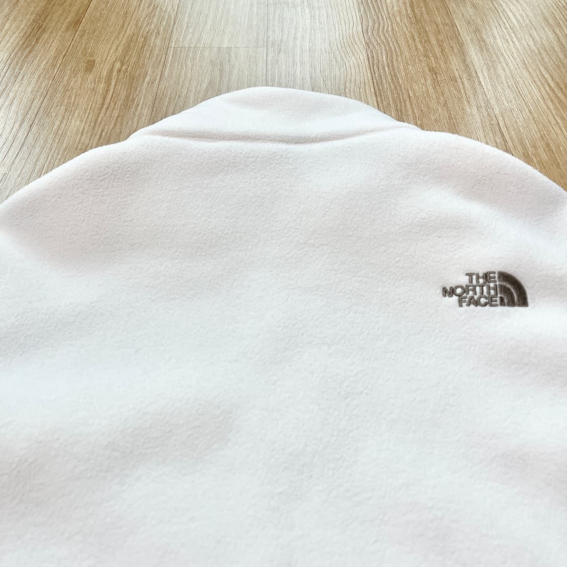 노스페이스 여성 플리스 자켓 아이보리 상품이미지4