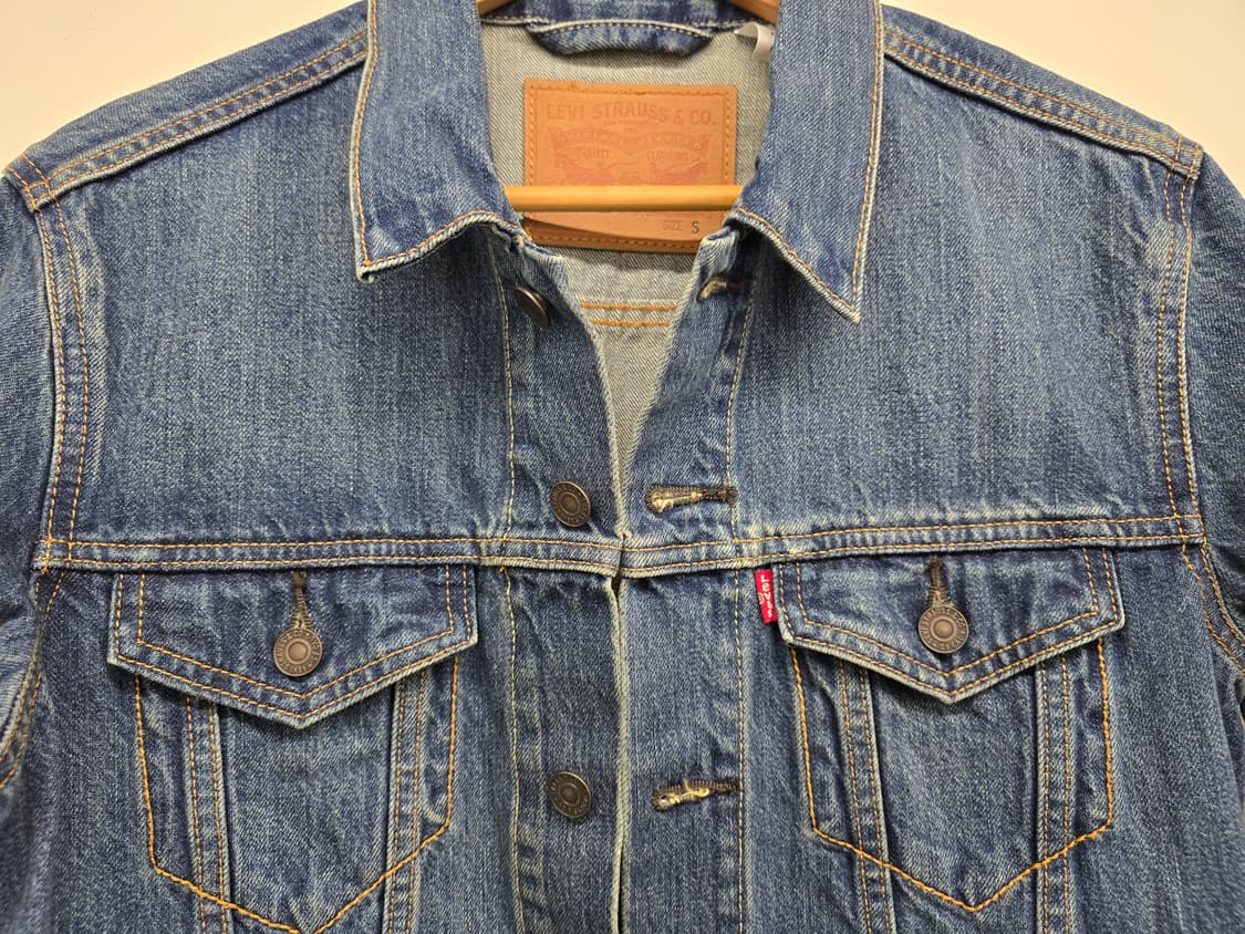 리바이스 남자 데님자켓.  싸이즈 S 95 상품이미지3