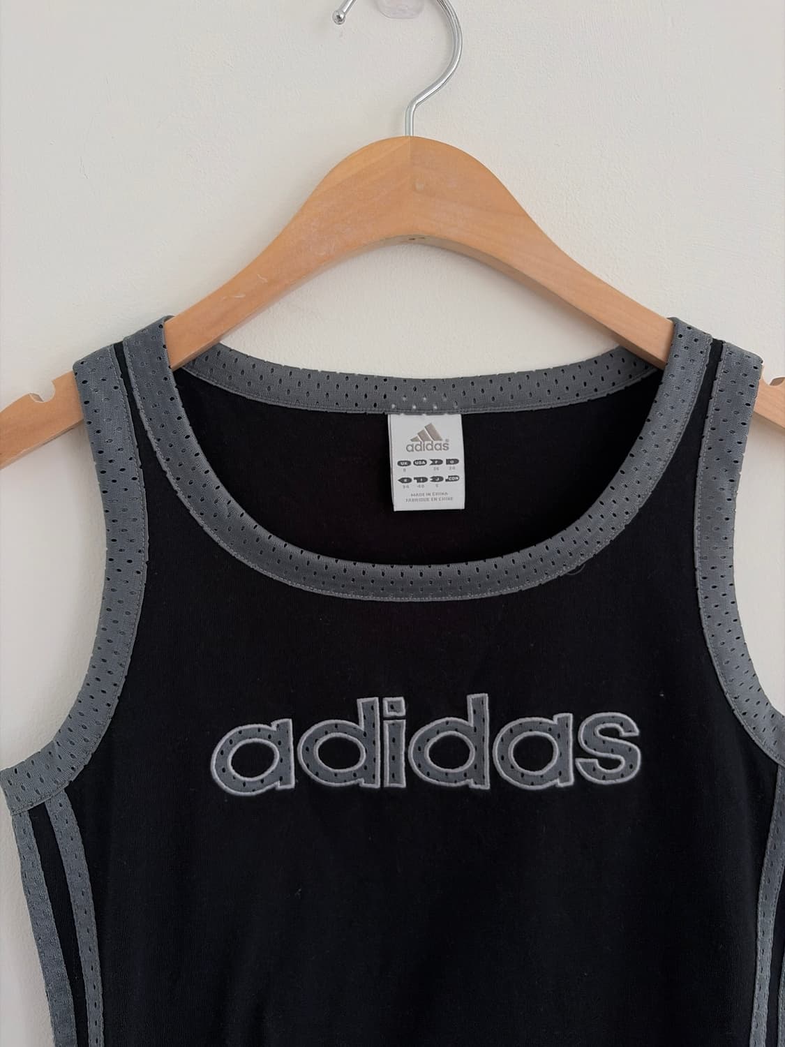 adidas sleeveless 상품이미지2