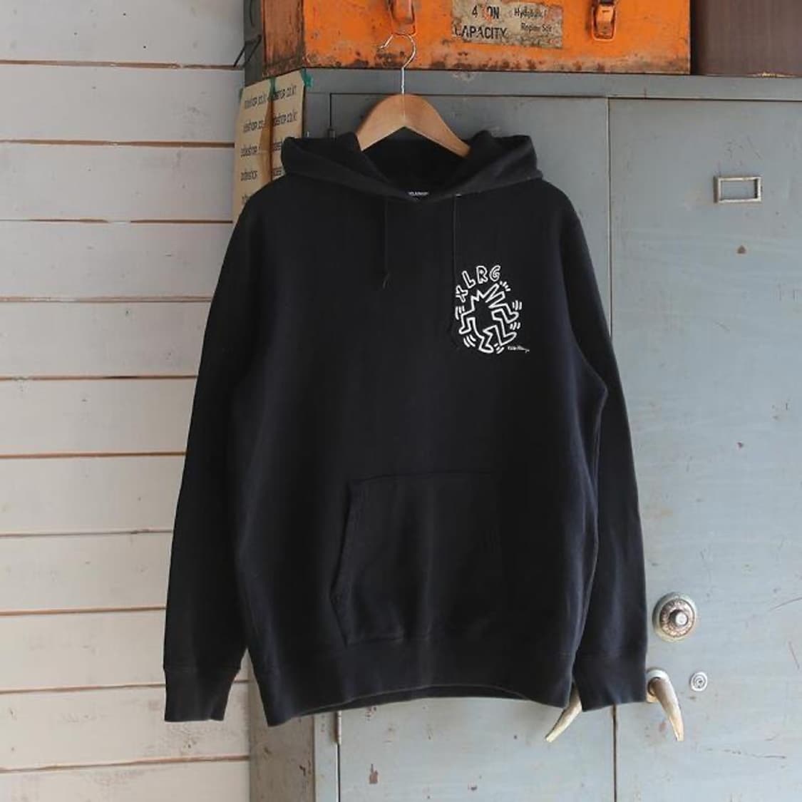 (착용컷) XLARGE 프린팅 후드 티셔츠 (100) 상품이미지3