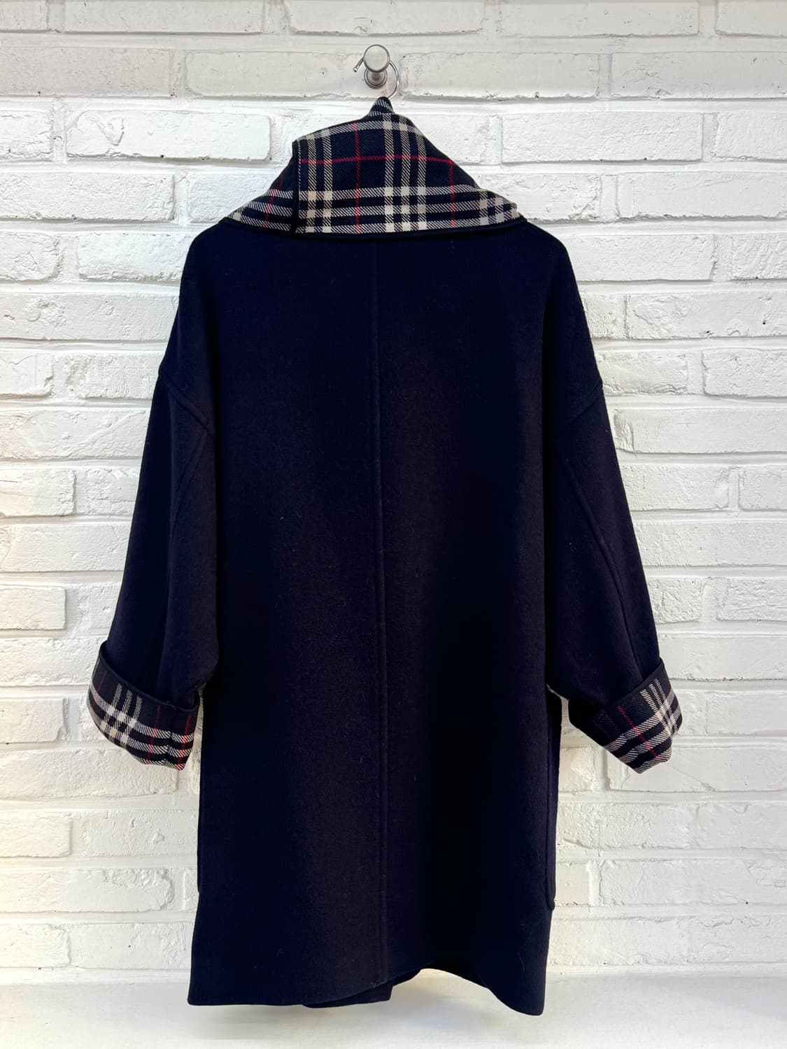 버버리 네이비 체크 울 케이프 코트 상품이미지4