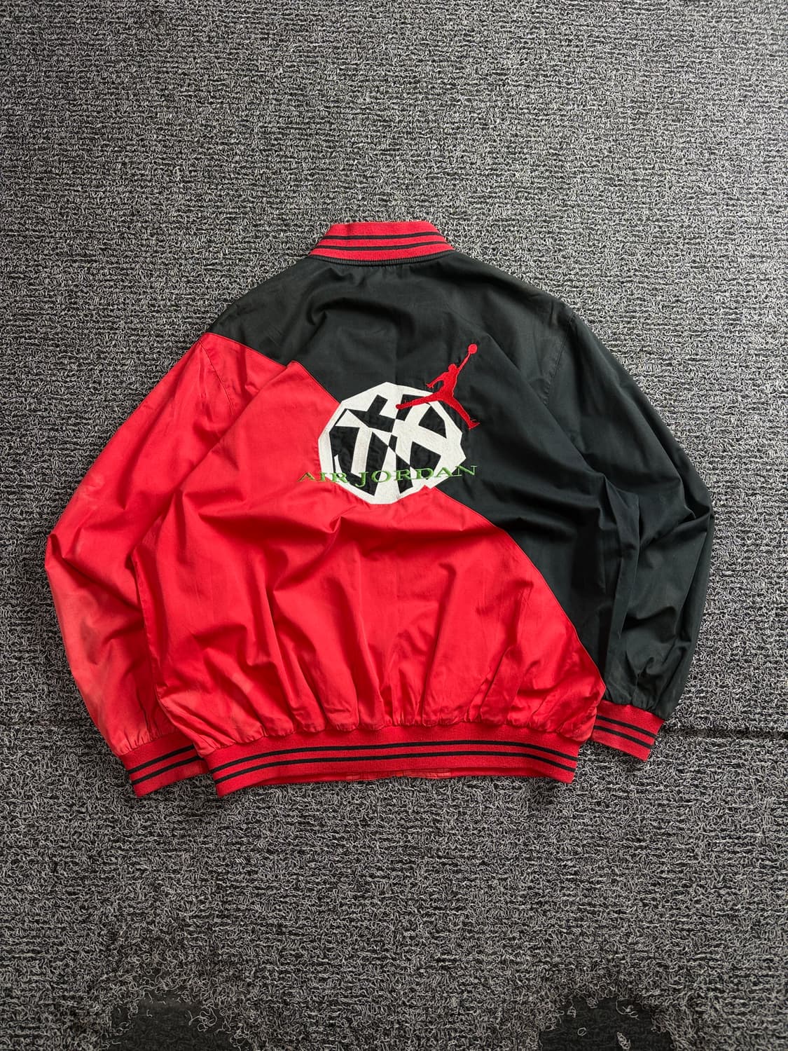 90s 나이키 에어조던 올드스쿨 빅로고 바시티 바람막이 4136 상품이미지6