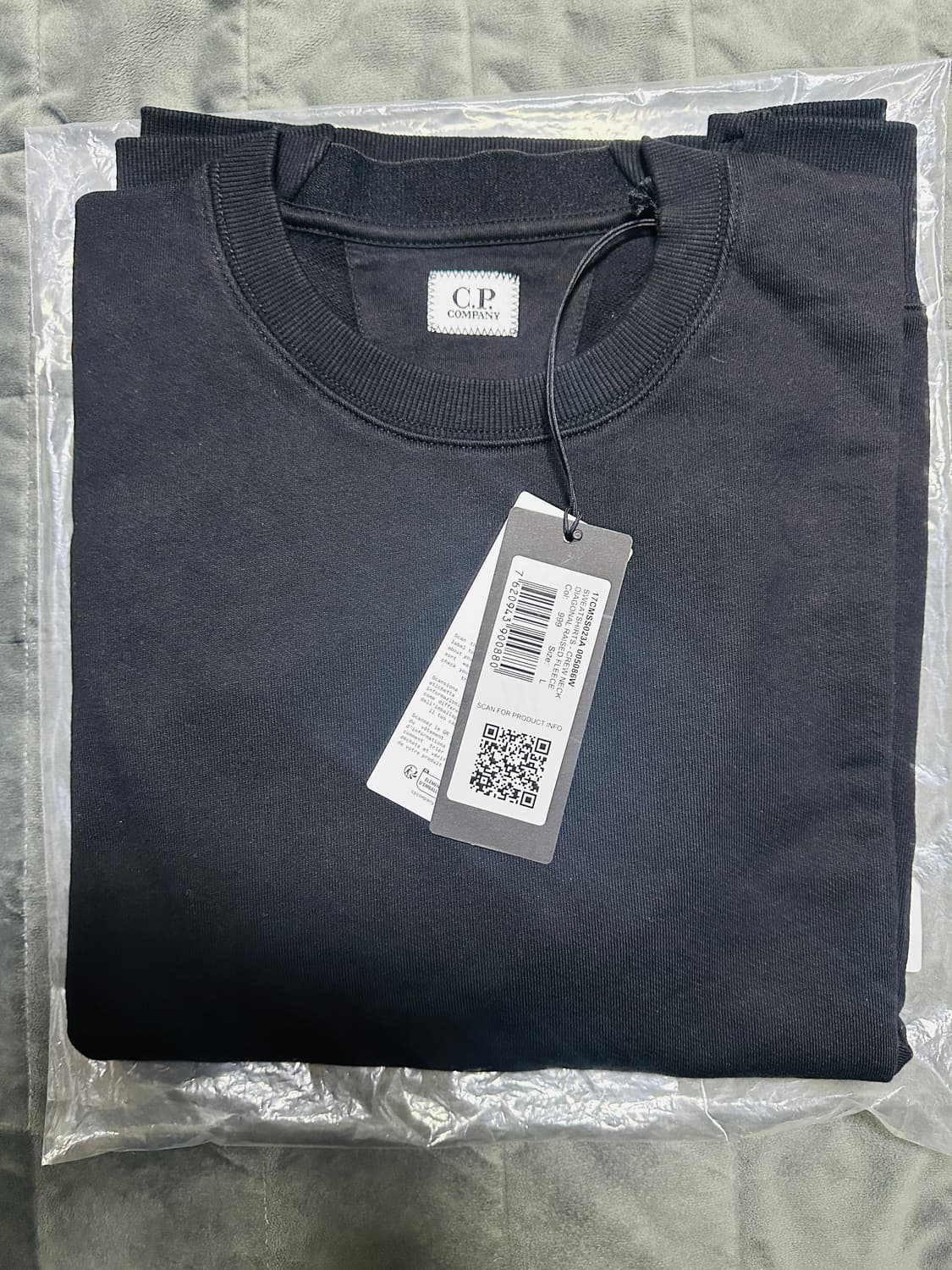 [L] CP 컴퍼니 플리스 크루넥 렌즈 스웨트 셔츠 맨투맨 블랙 상품이미지4