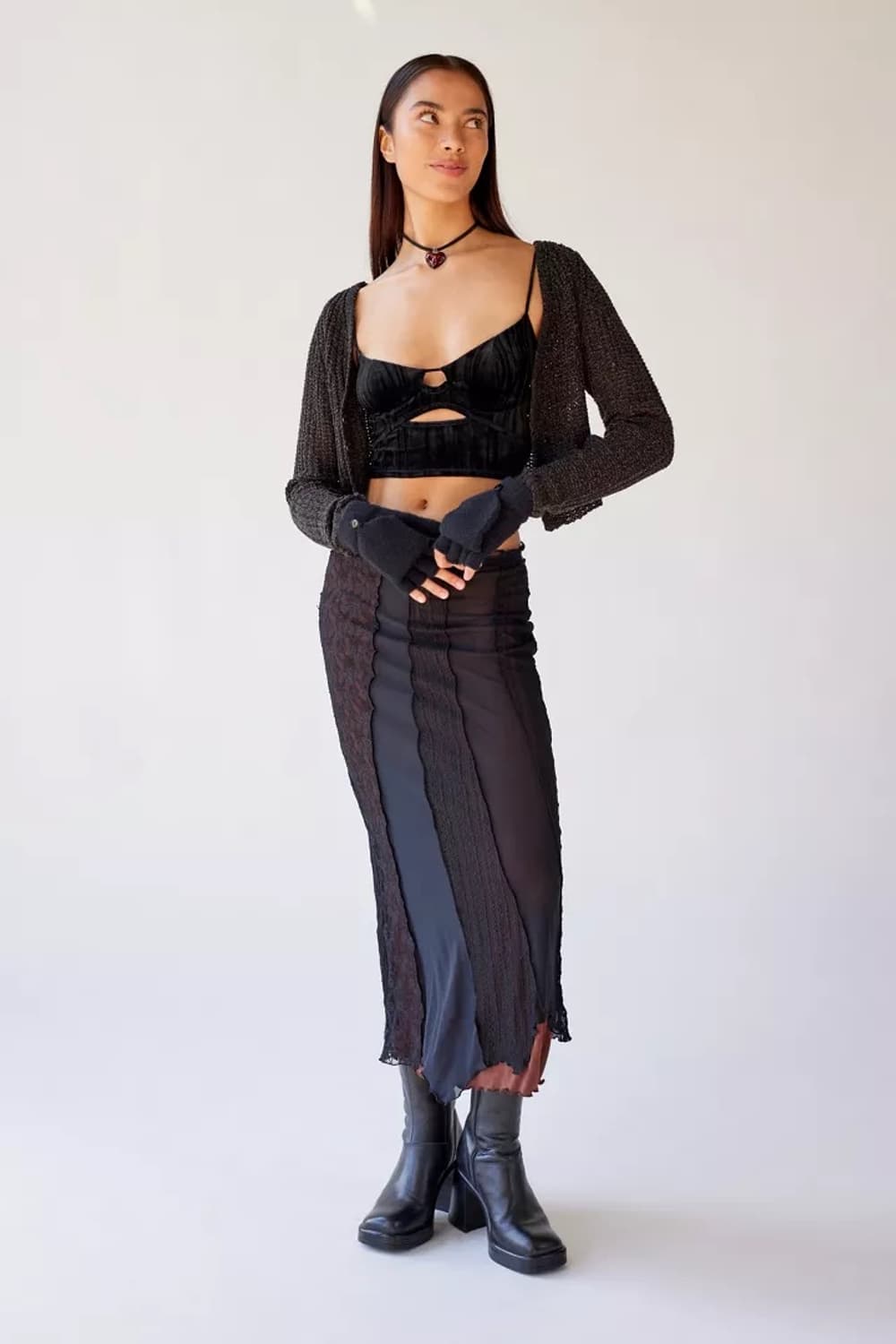 얼반아웃피터스 벨벳 컷아웃 오픈백 캐미 탑 상품이미지4