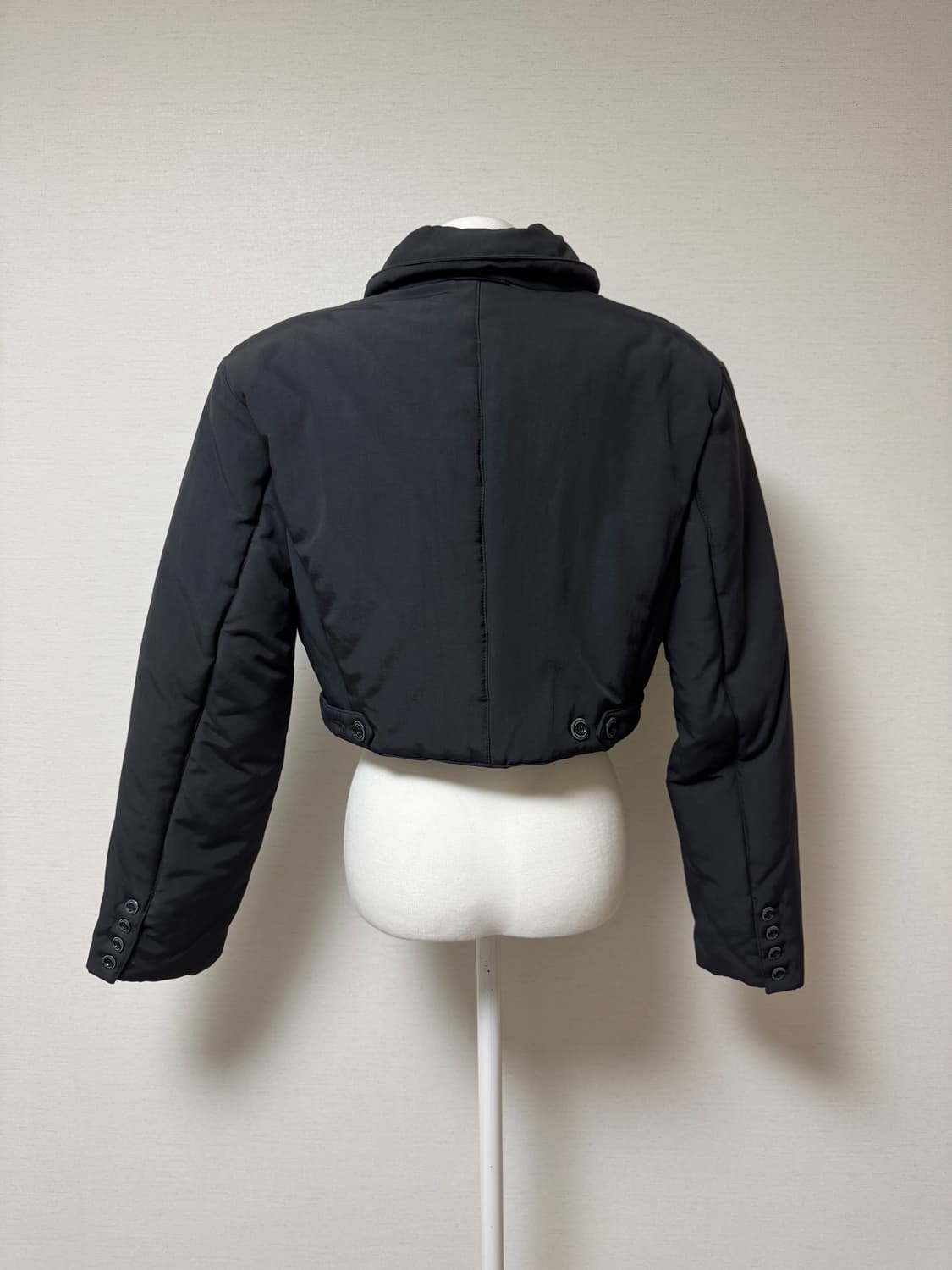 배드블러드) 크롭 패딩 자켓 (새상품) 상품이미지4