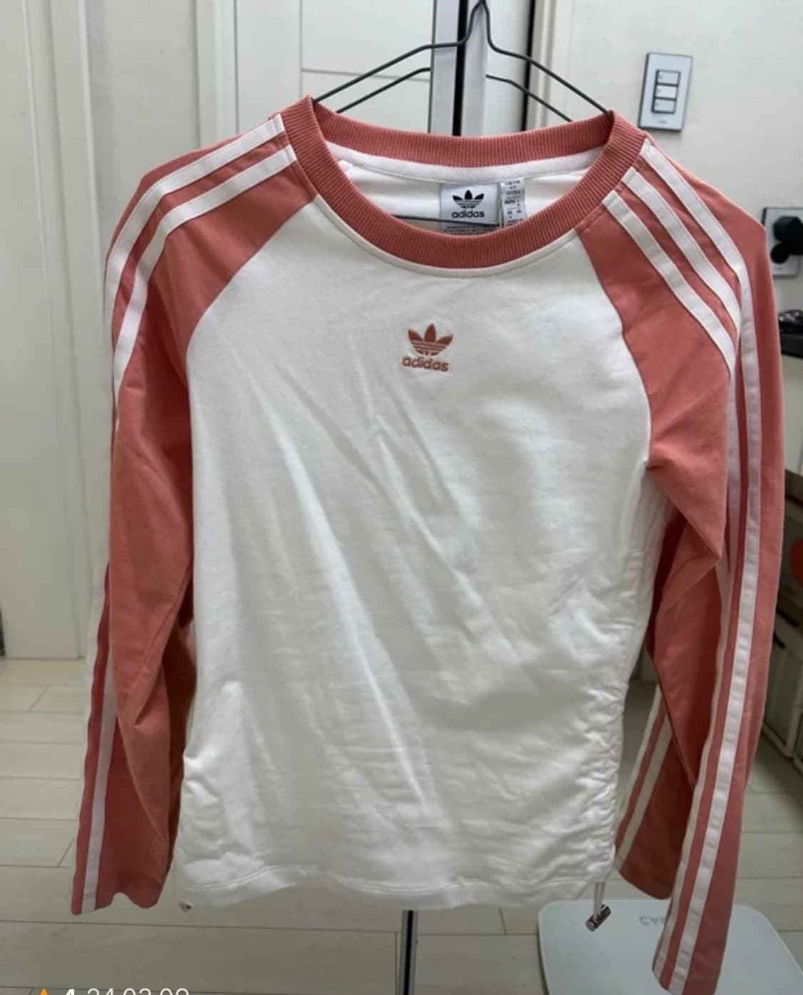 아디다스 슬림핏 롱 슬리브 - 원더클레이 / IY0781 상품이미지3