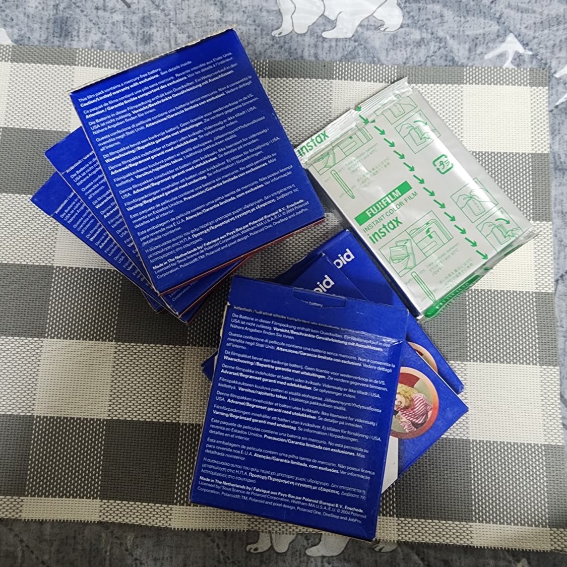 유통기한 지난 폴라로이드 600 필름 8개 일괄판매 상품이미지2