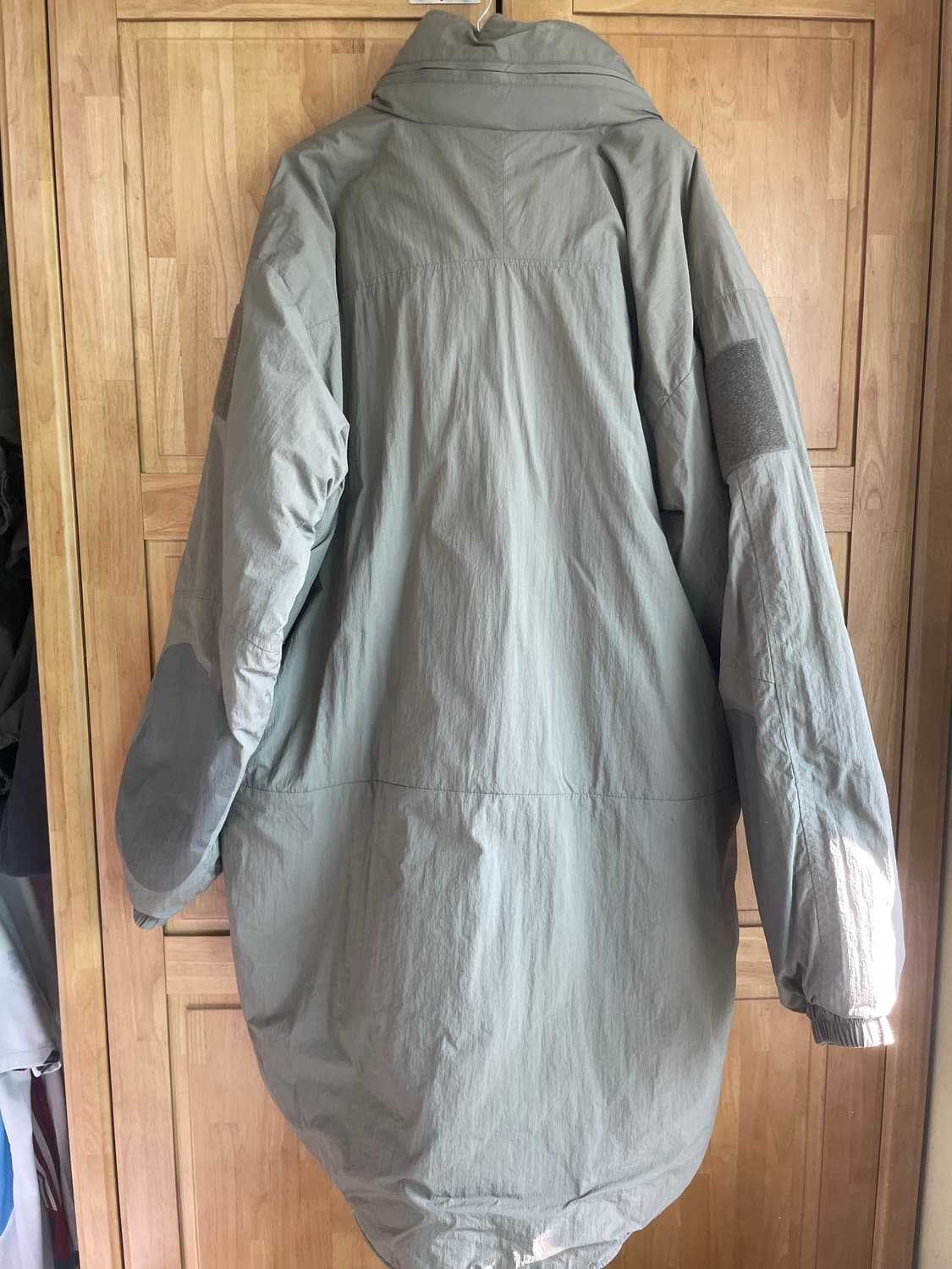 Mmw 빅실루엣 몬스터파카 올리브색상 m 상품이미지4