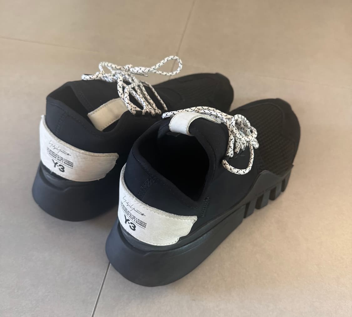 Y-3 스니커즈 사이즈 285mm 상품이미지2