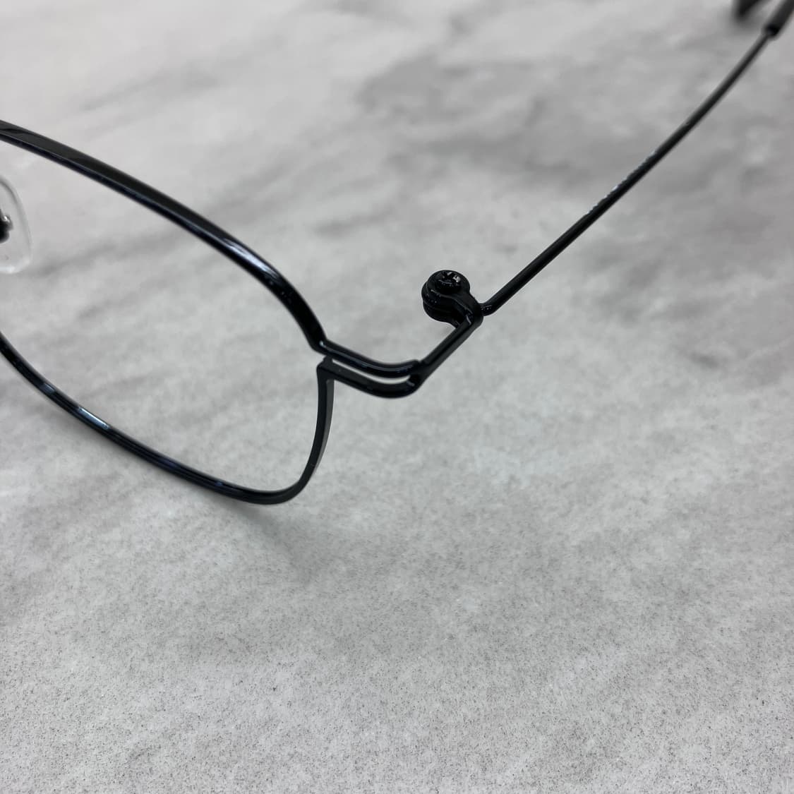 C55 PBL 블랙 소프트 스퀘어 역산각 메탈테 안경 상품이미지2